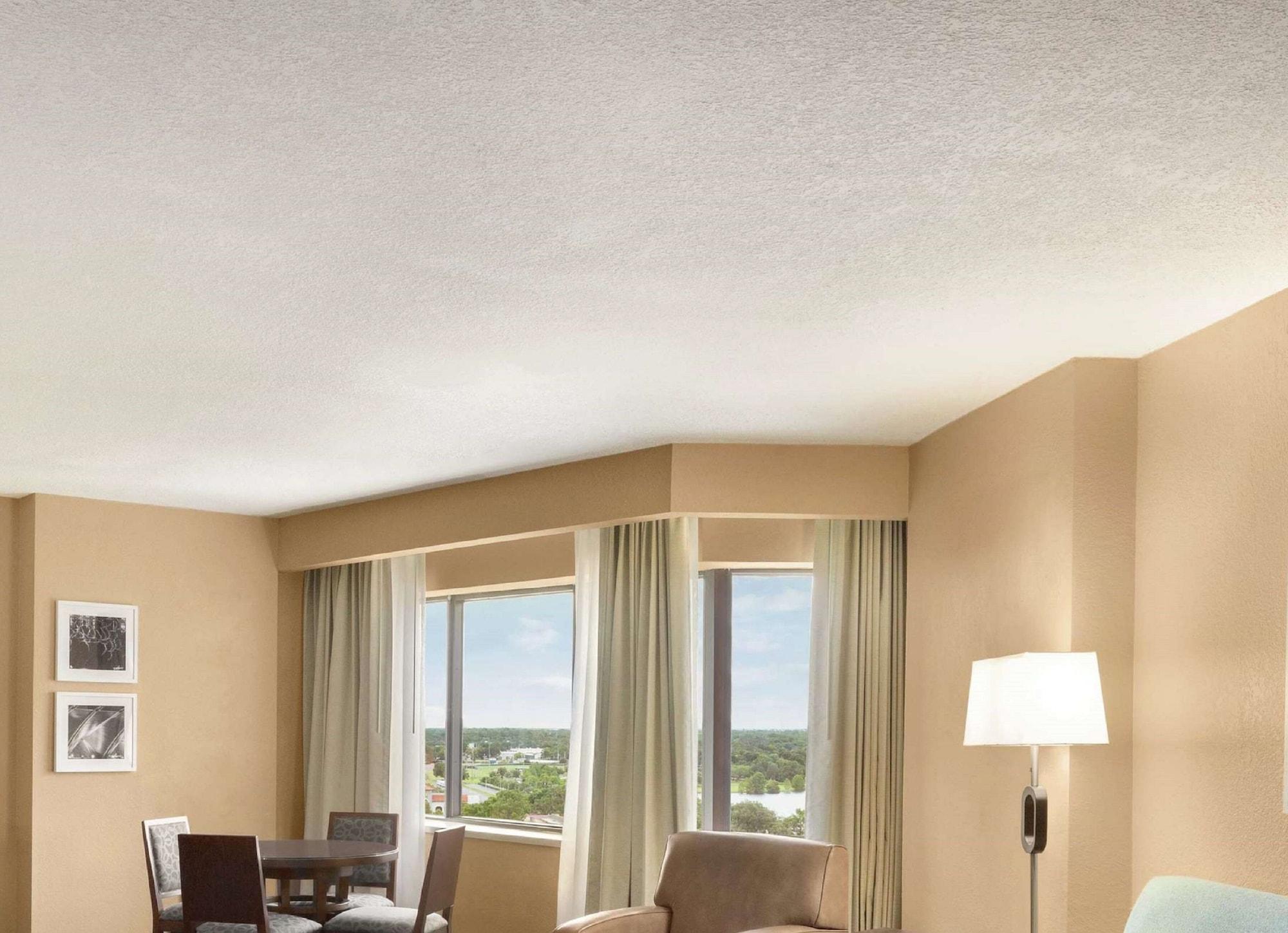 Doubletree By Hilton Downtown Hotel Orlando