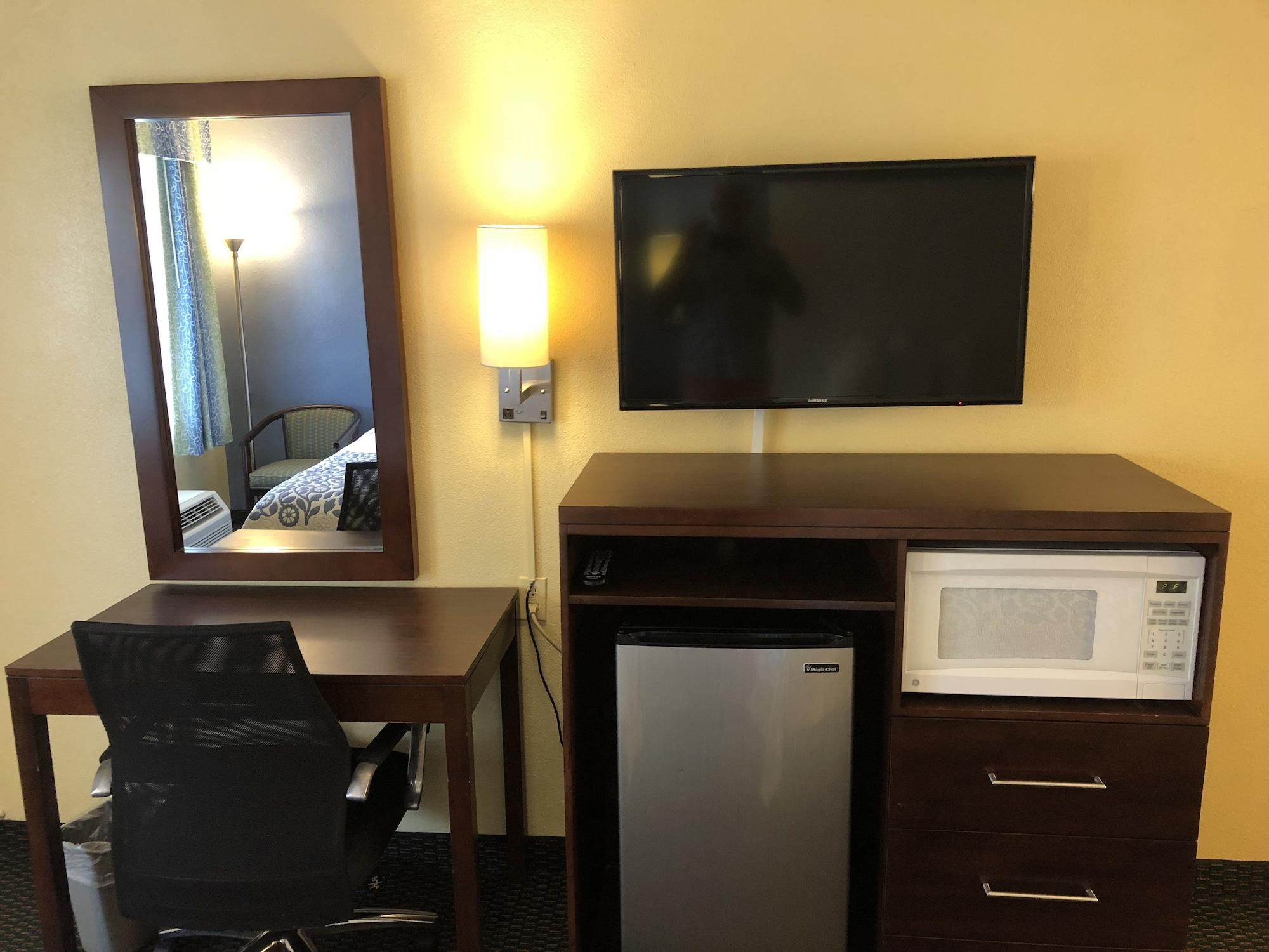 Days By Wyndham I-75 Hotel Bradenton