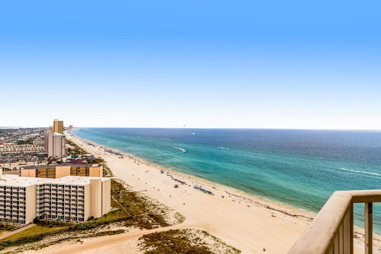 Boardwalk 1900 Hotel *