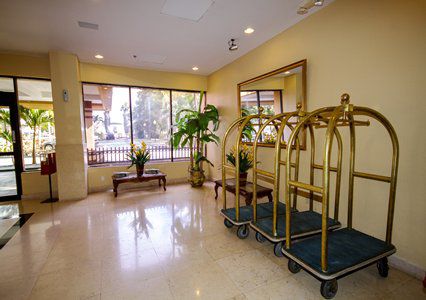 North Miami Gardens & (adults Only) 2* North Miami Beach