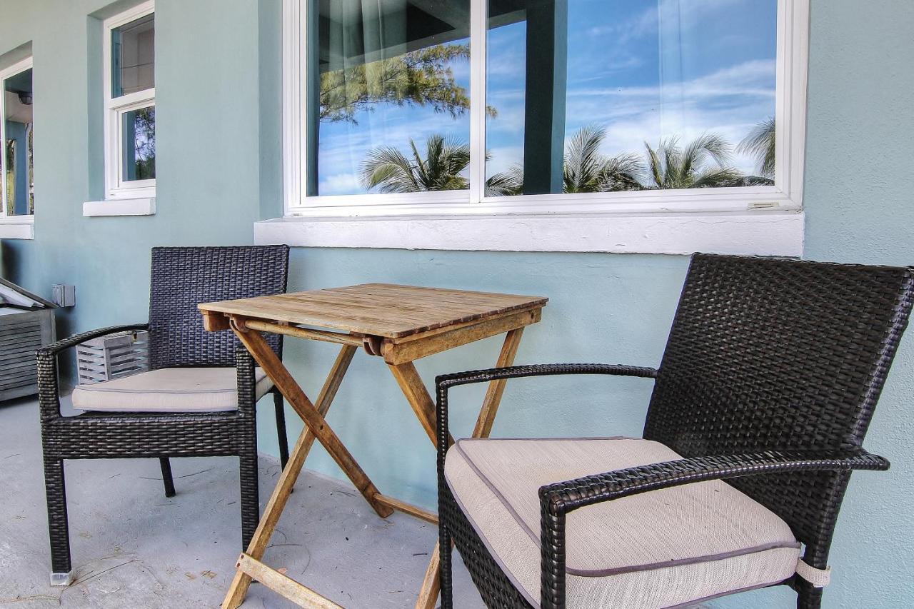Place 6 Hotel Clearwater Beach