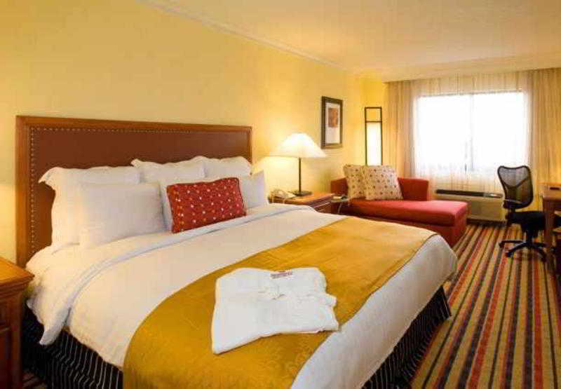 Hotel Renaissance 4*