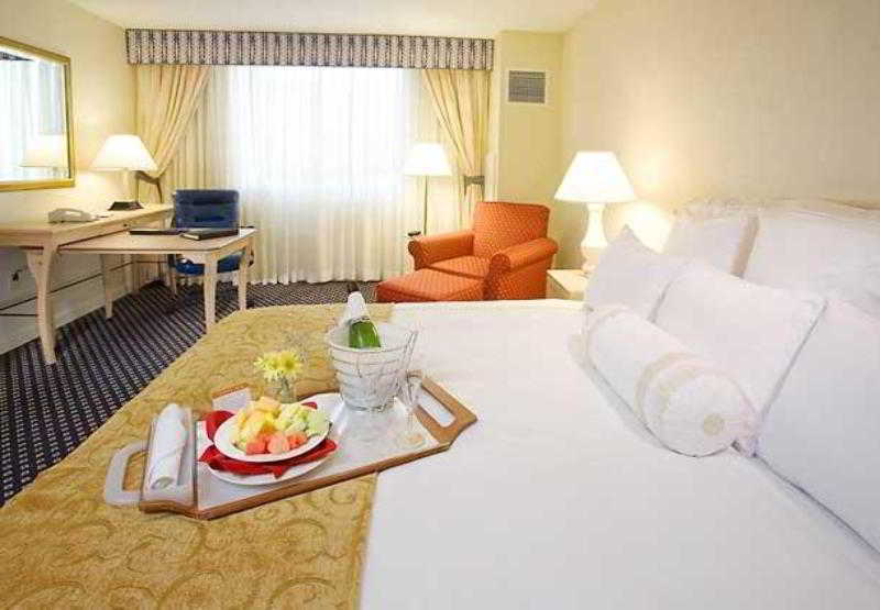 Palm Gardens Marriott 4*
