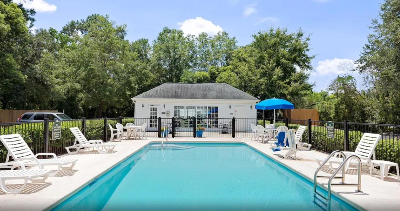 Hotel Baymont By Wyndham Jacksonville/butler Blvd