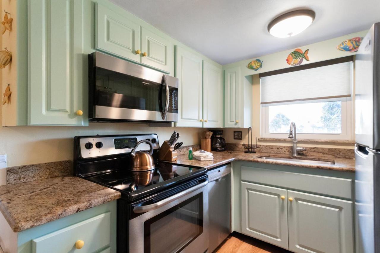 228 Surf Song Holiday home St. Pete Beach