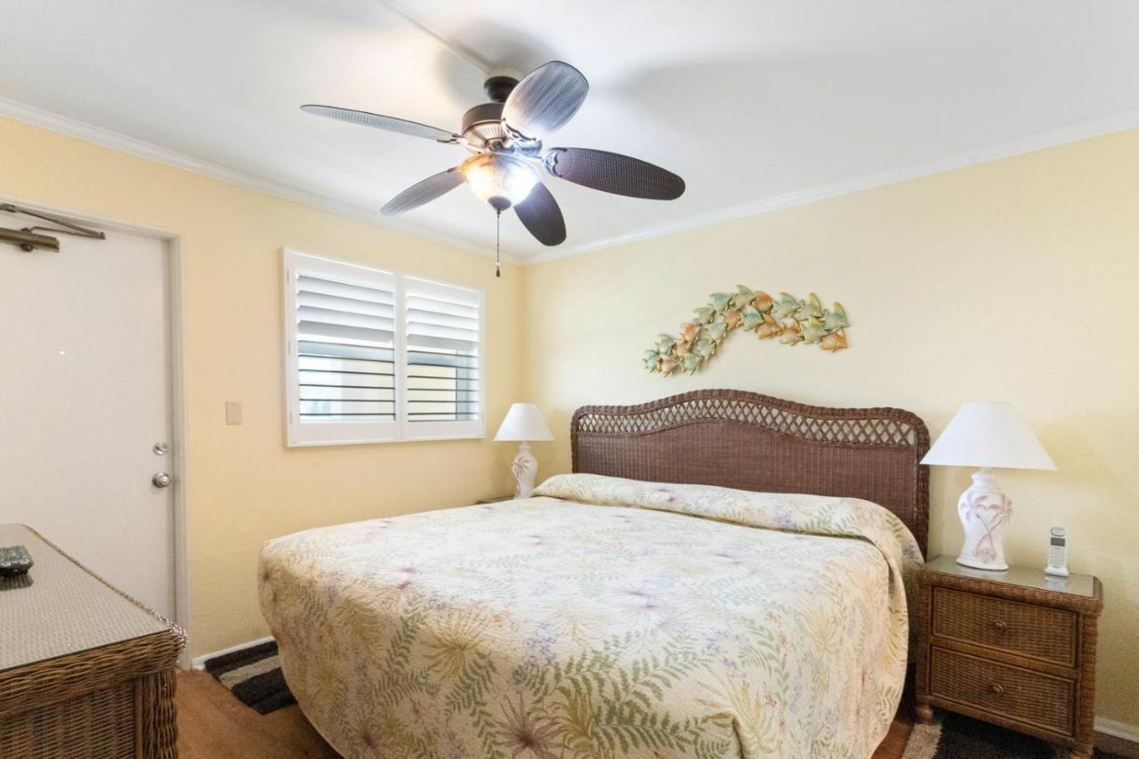 Holiday home 228 Surf Song St. Pete Beach