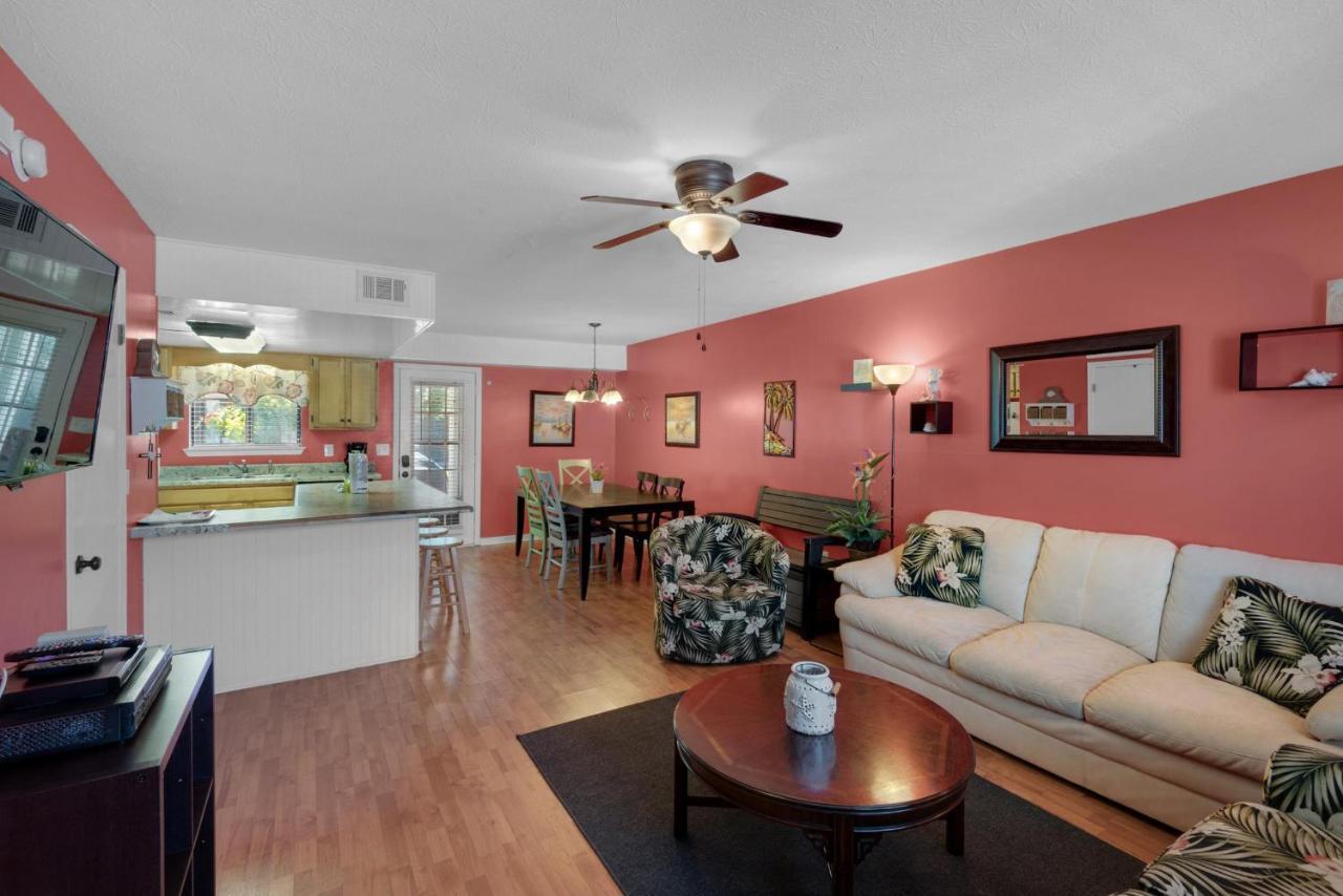 Gulf Highlands 141 Apartment *