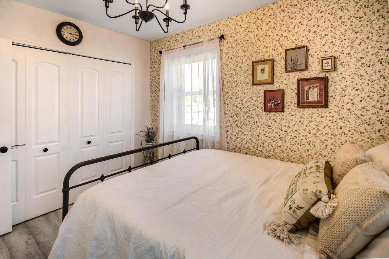 Villa Private Heated Pool Oasis Pet-friendly Retreat Short Or Long Sleeps 2-8 Ppl *