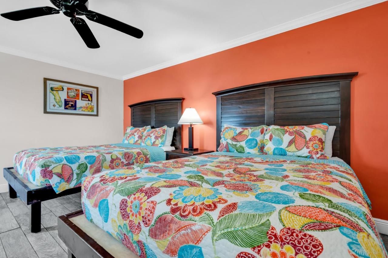 Coconut Cay 3* Marathon