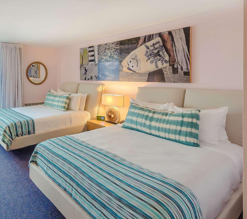 Plunge Hotel
