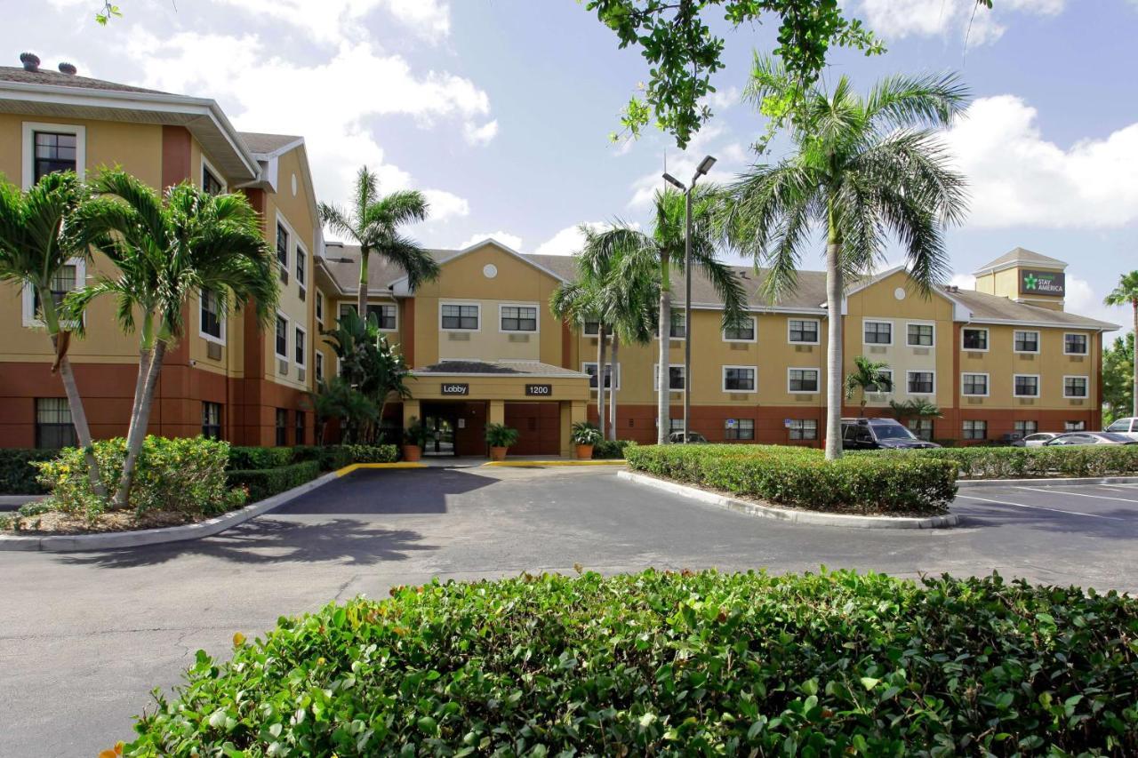 Extended America Premier - Lauderdale - Deerfield
