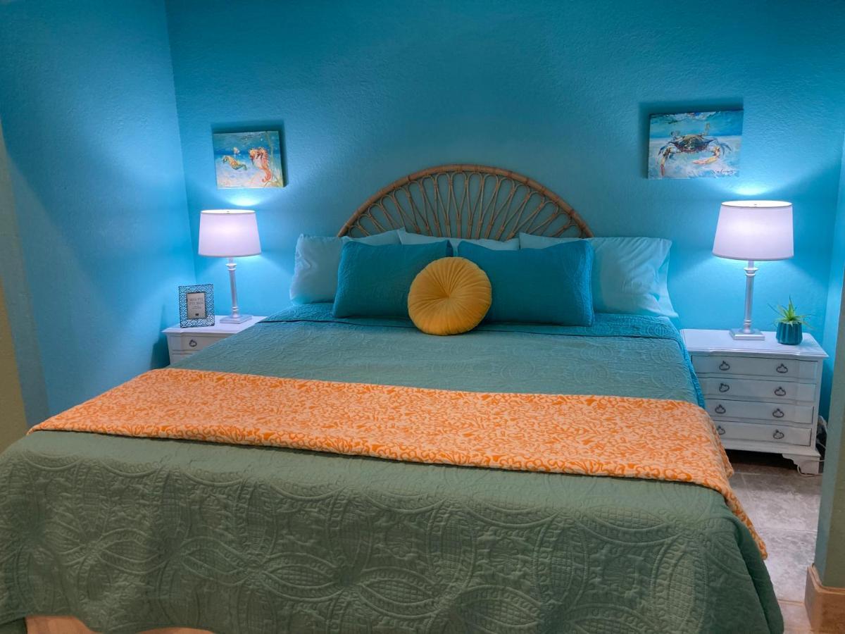 3gulls Ozona-boutique Hotel-steps From Restaurants & Brewery-swimspa Pool-pet Friendly Hotel *
