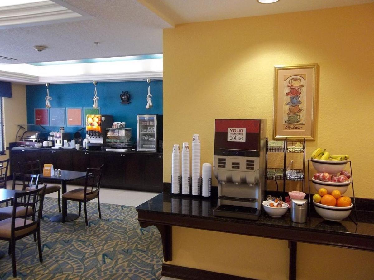Hotel Comfort & Northeast - Gateway 3*