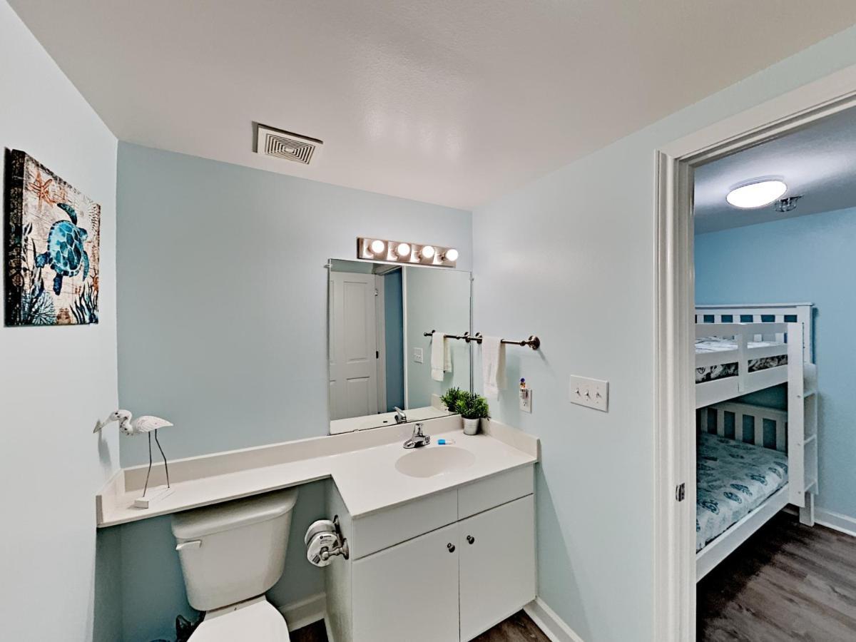 Apartment Beach Front - Renovated - Private Balcony - Flpcb43
