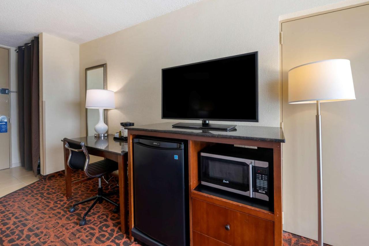Western North Miami-bal Harbour Hotel 3*