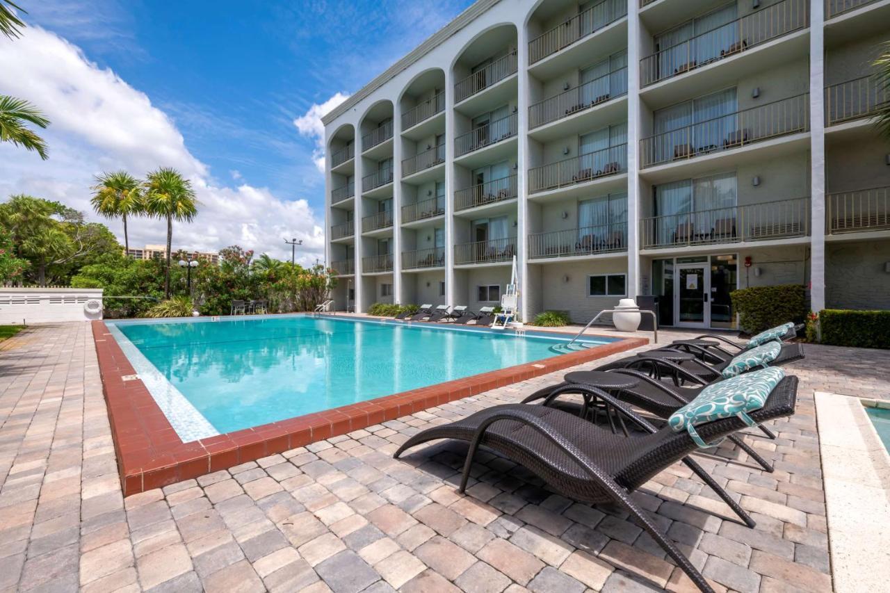 Western North Miami-bal Harbour Hotel 3*