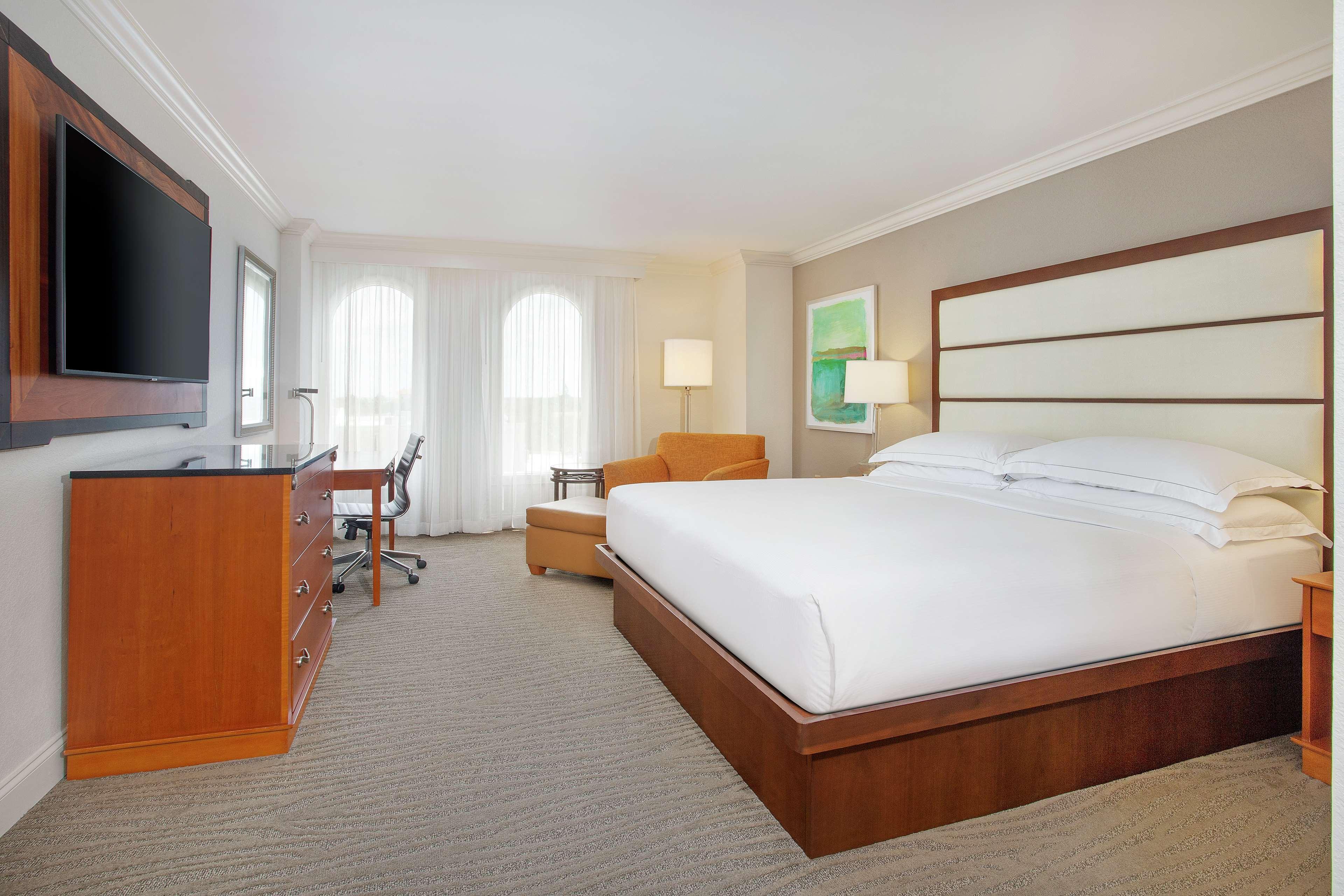 Hotel Hilton Naples