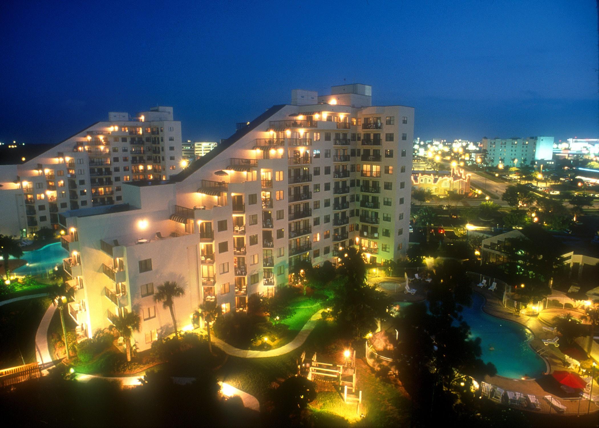 Hotel Enclave Suites, A Staysky & Near Universal Orlando
