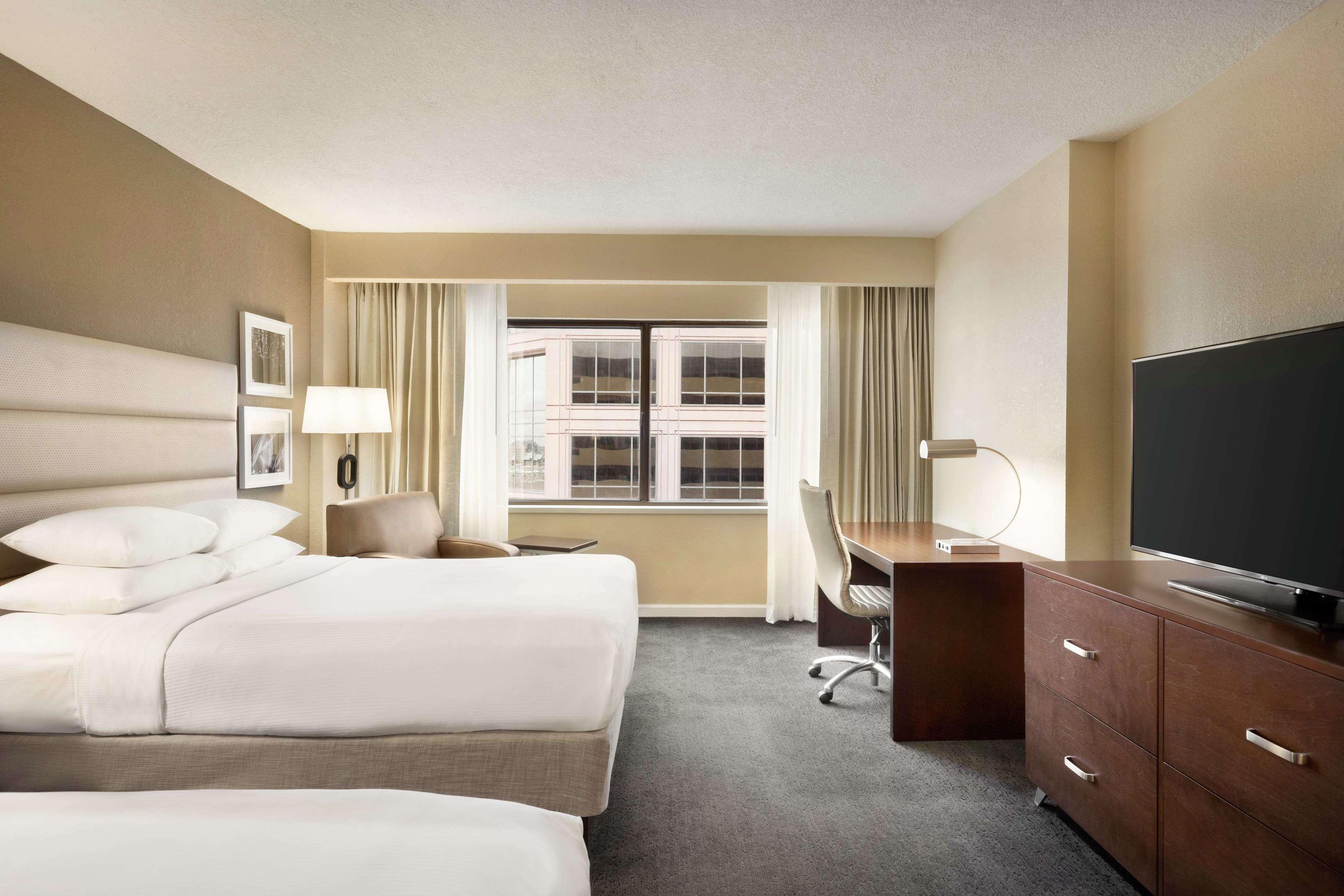 Hotel Doubletree By Hilton Downtown 4*