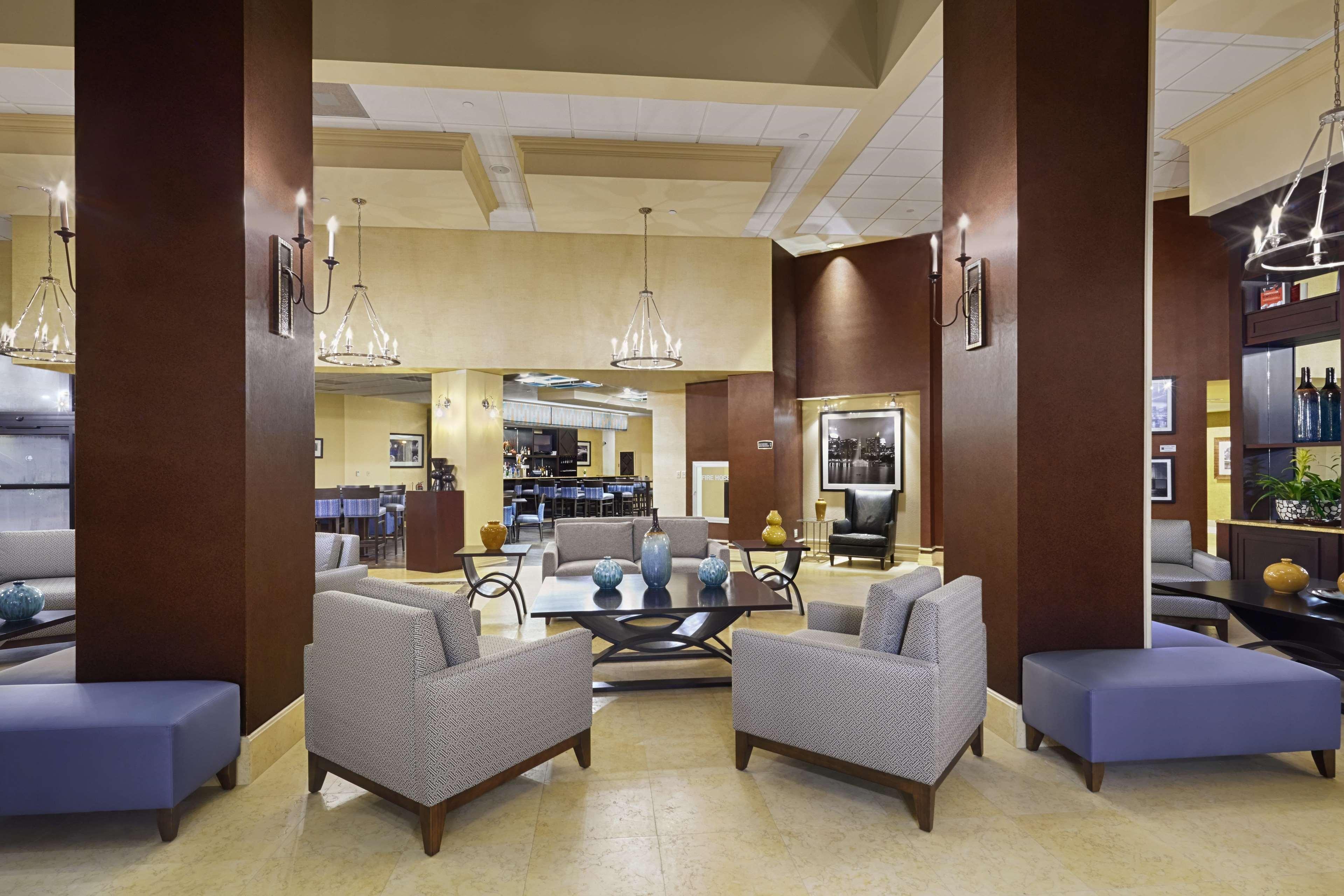 Doubletree By Hilton Downtown Hotel