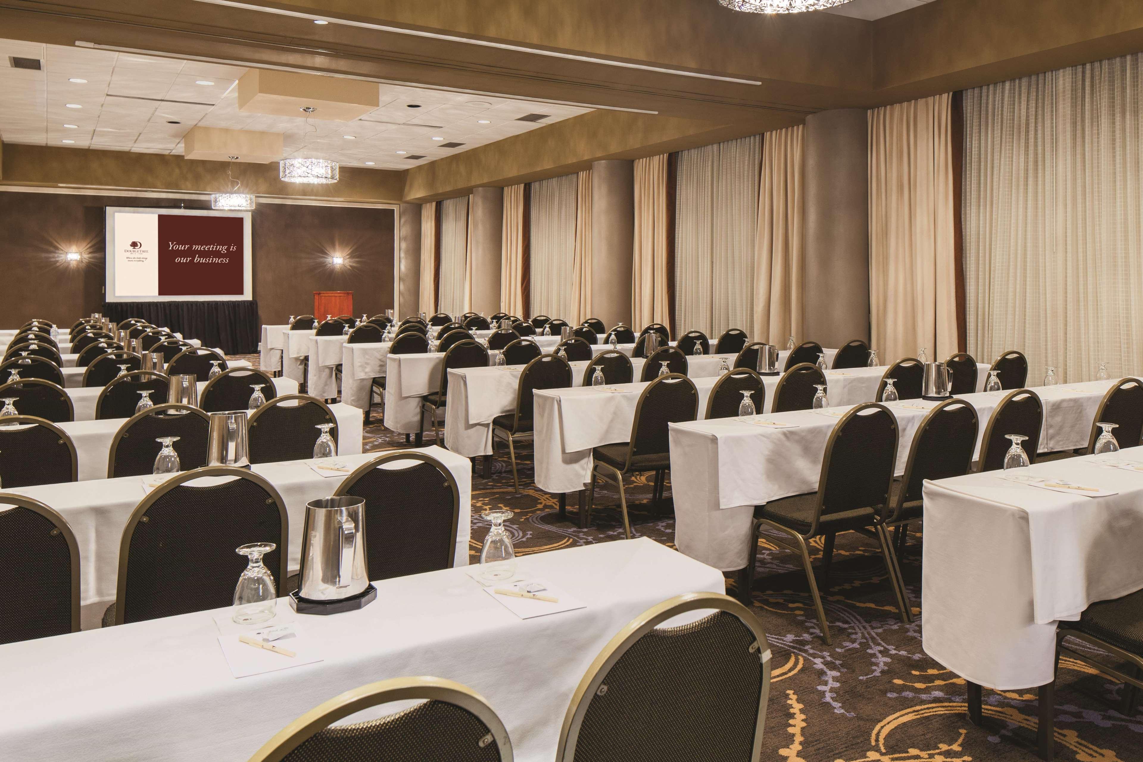 Doubletree By Hilton Downtown 4*