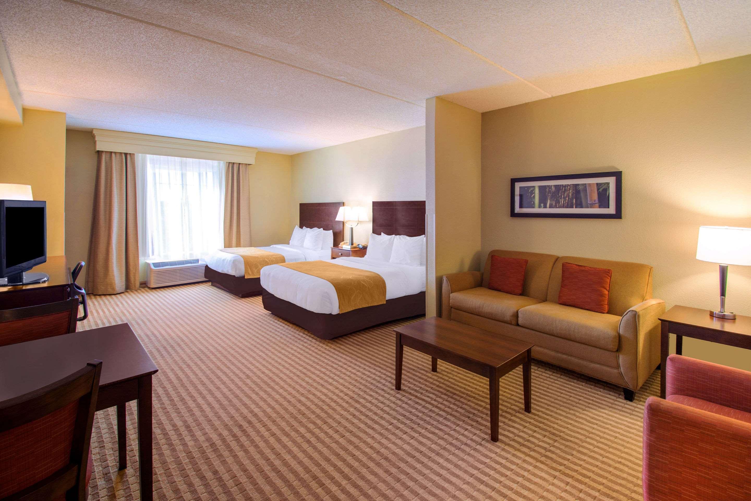 Comfort Near Universal Hotel 3*