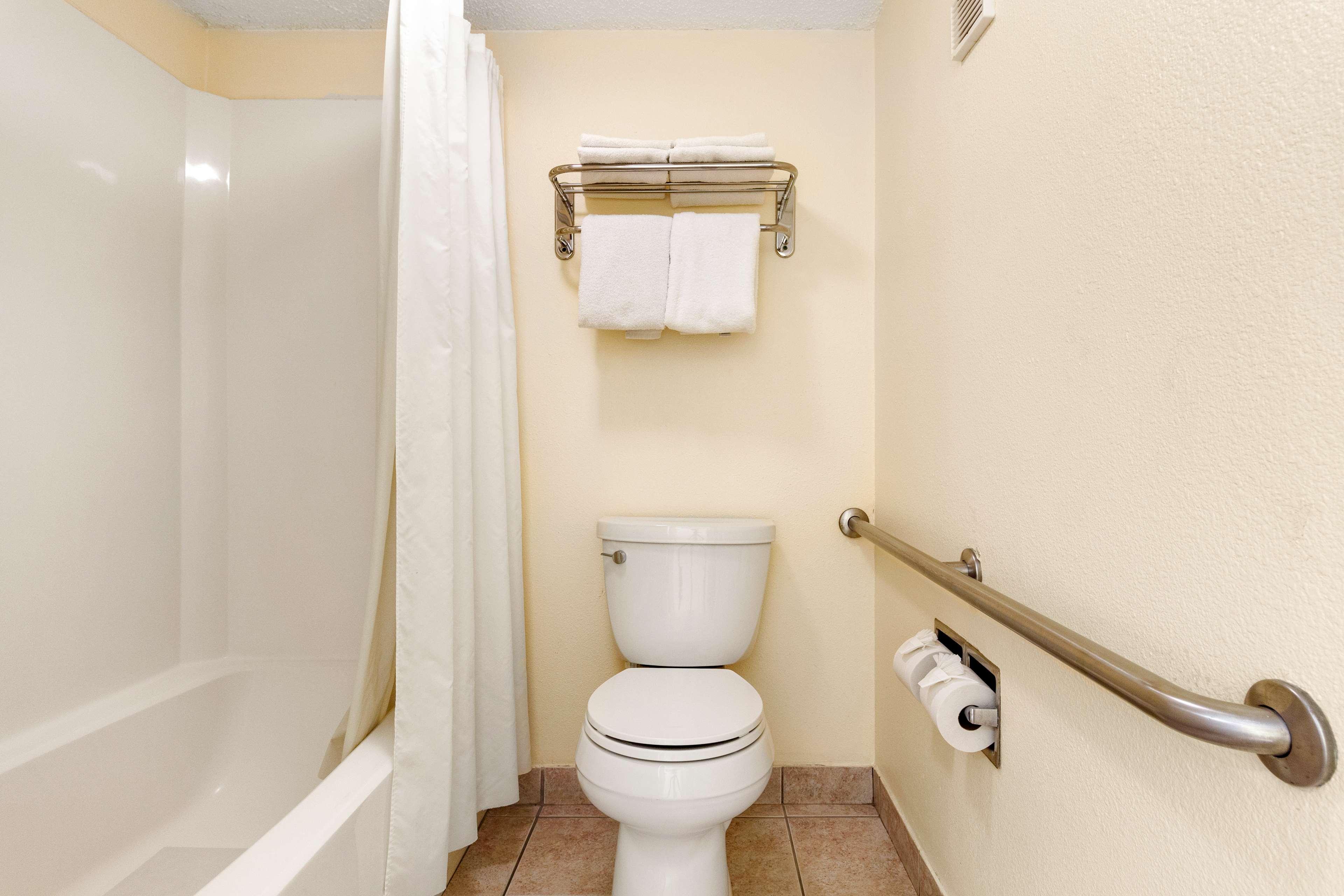 Americas Value Ocean Motel 2*