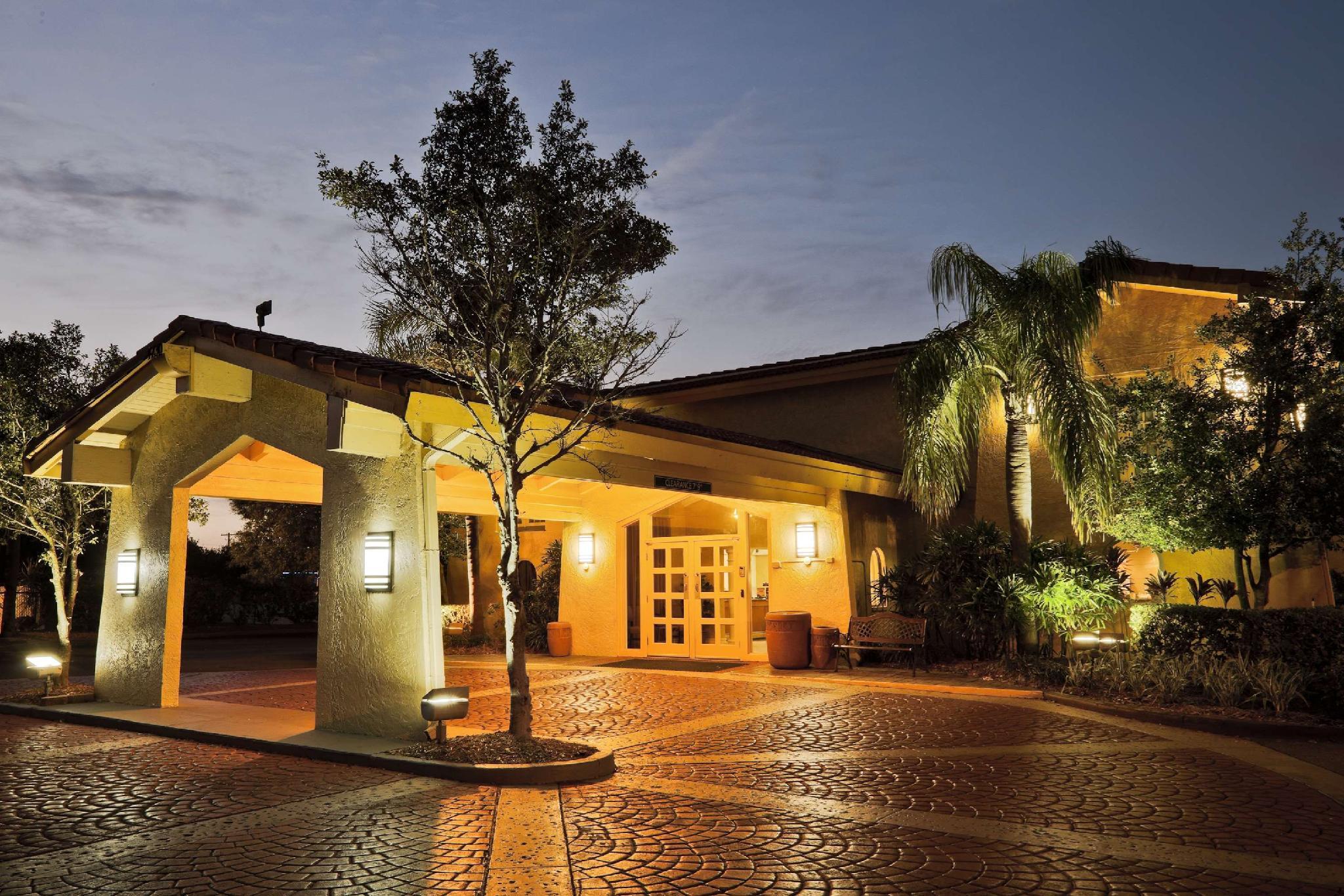 La Quinta Airport Stadium Westshore 3*