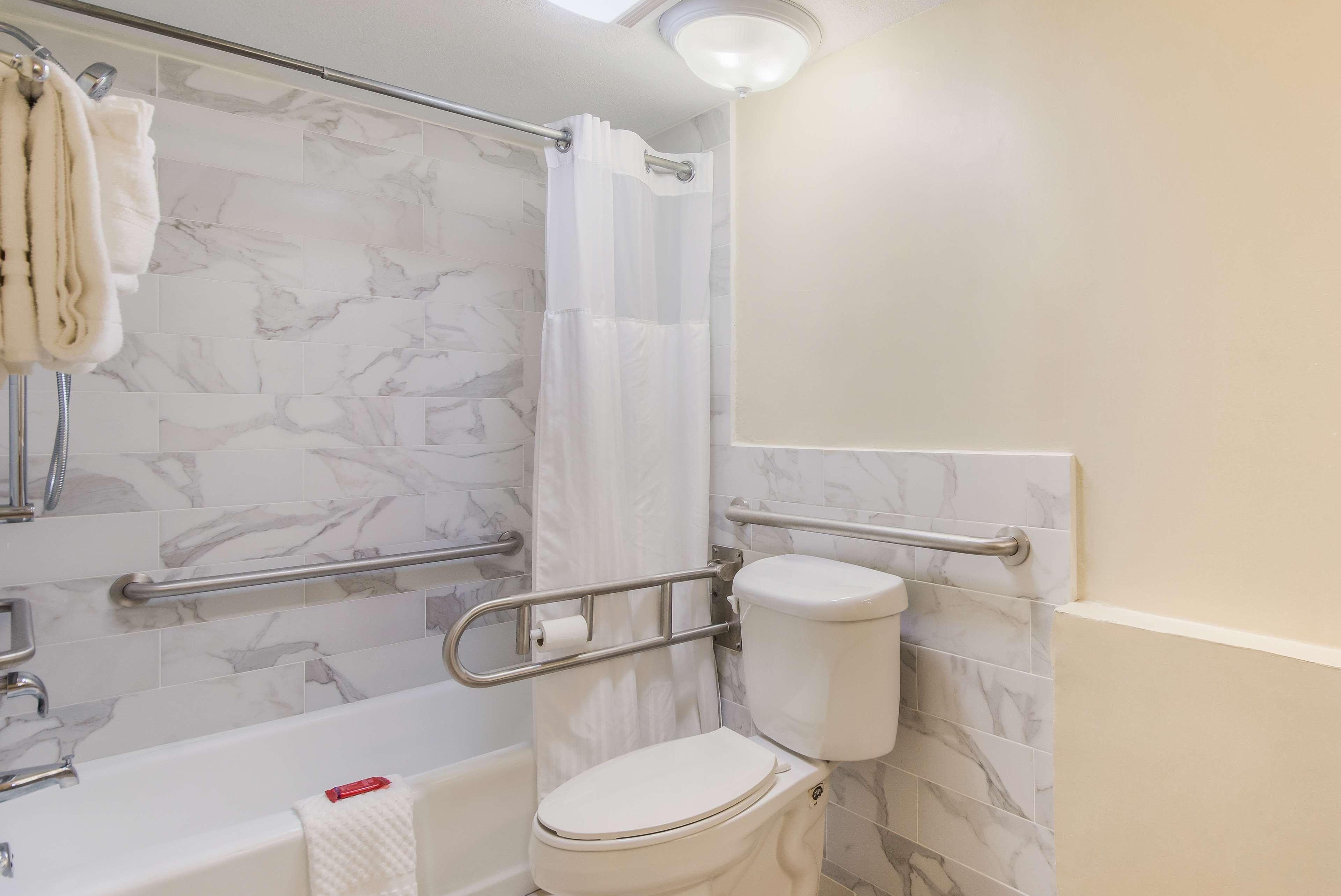 Surestay By Western Lido Sarasota
