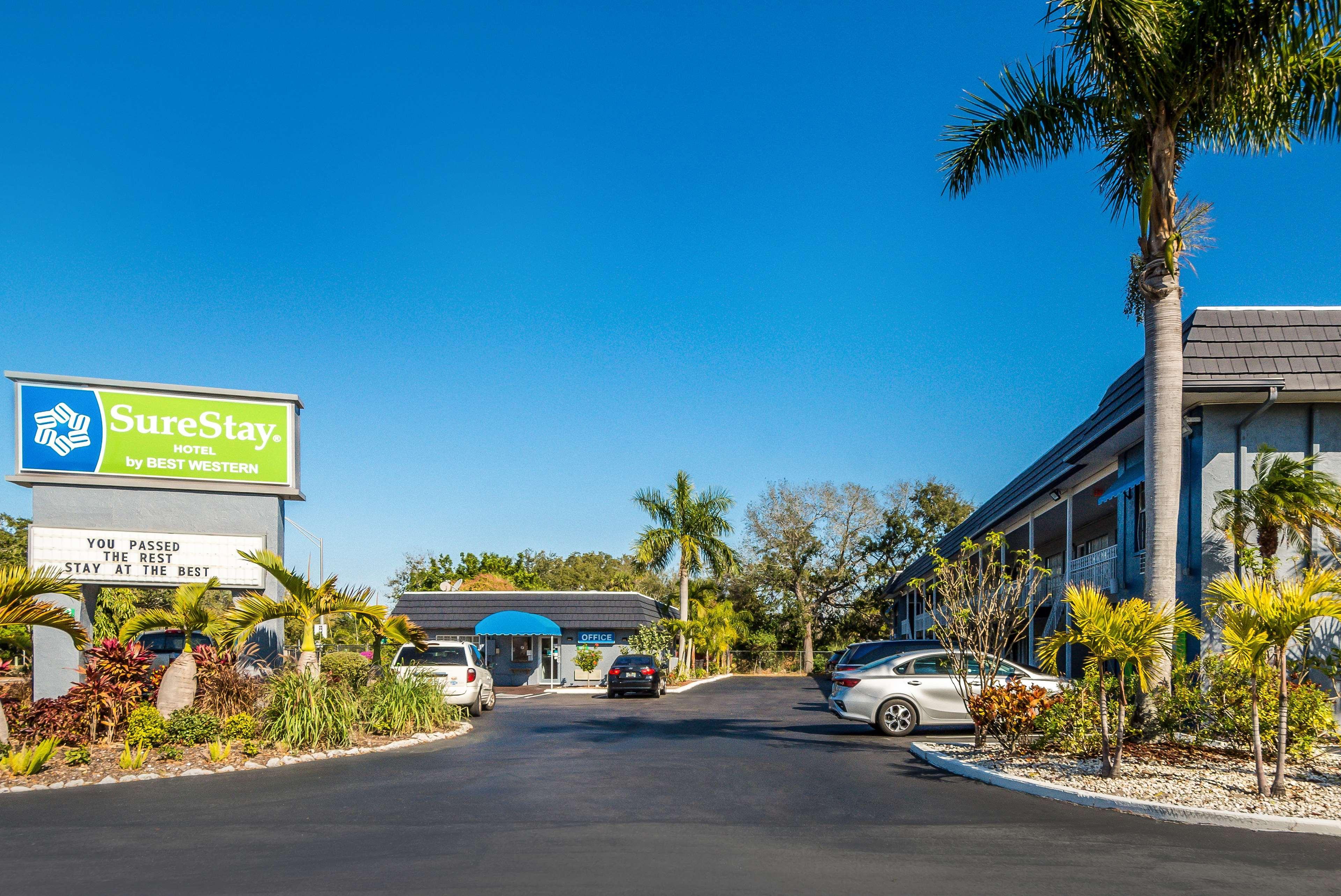 Surestay By Western Lido 2*