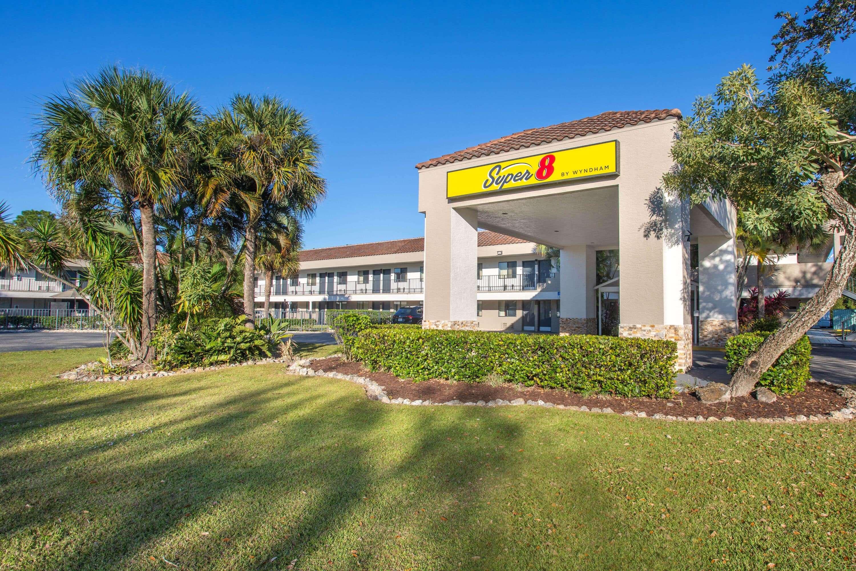 Super 8 By Wyndham