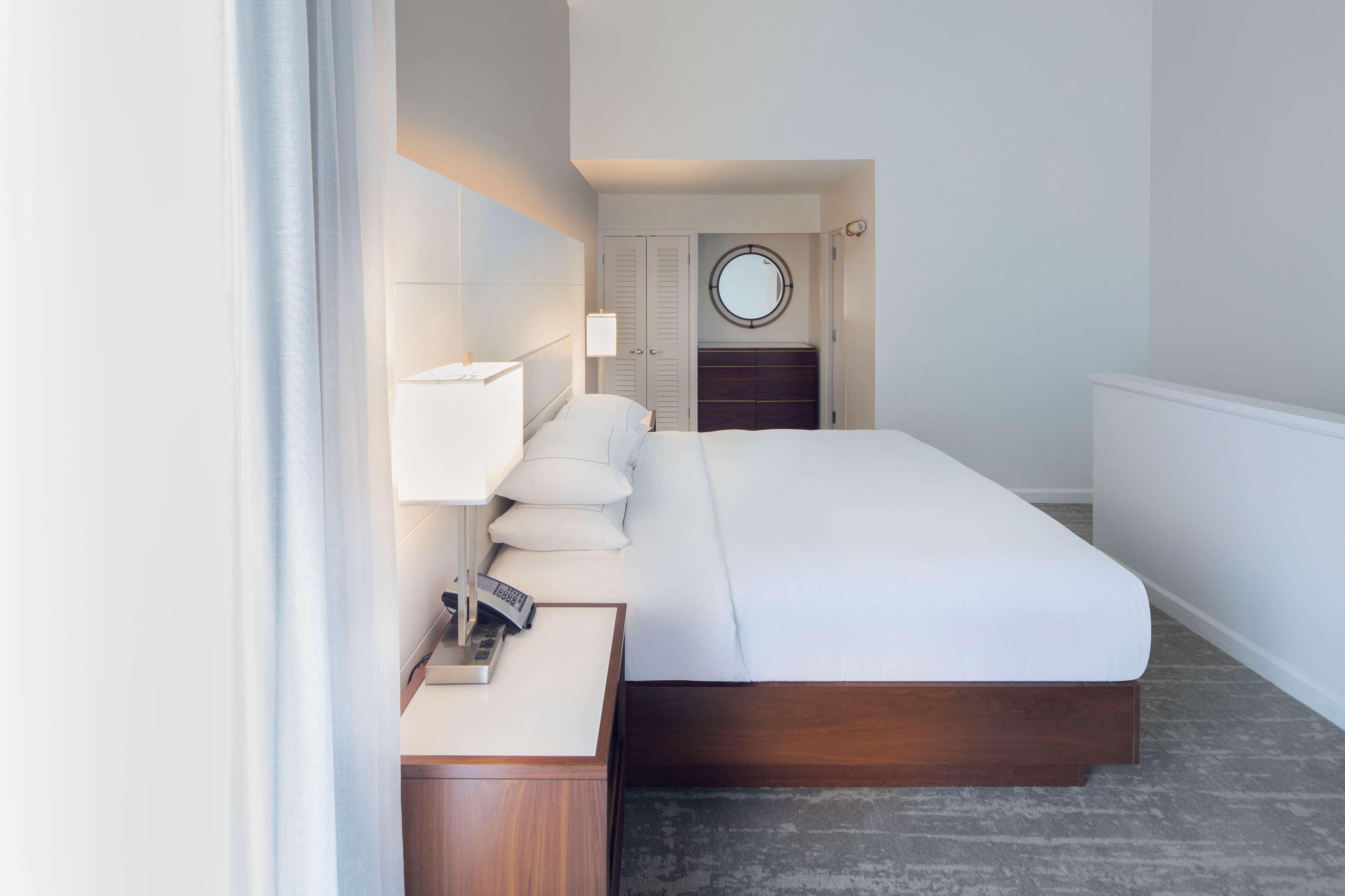 Doubletree By Hilton Deerfield Boca Raton Hotel