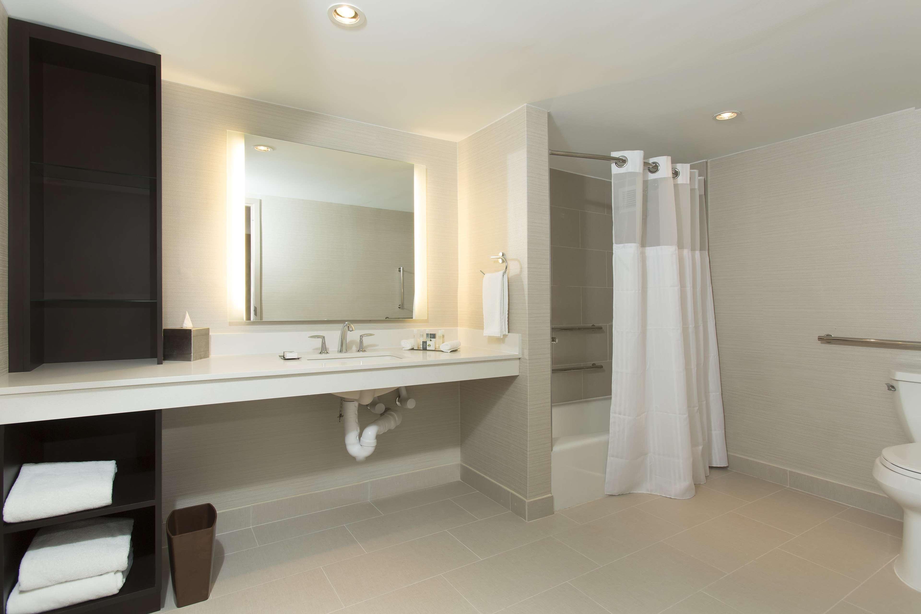 Doubletree By Hilton Deerfield Boca Raton 4* Deerfield Beach