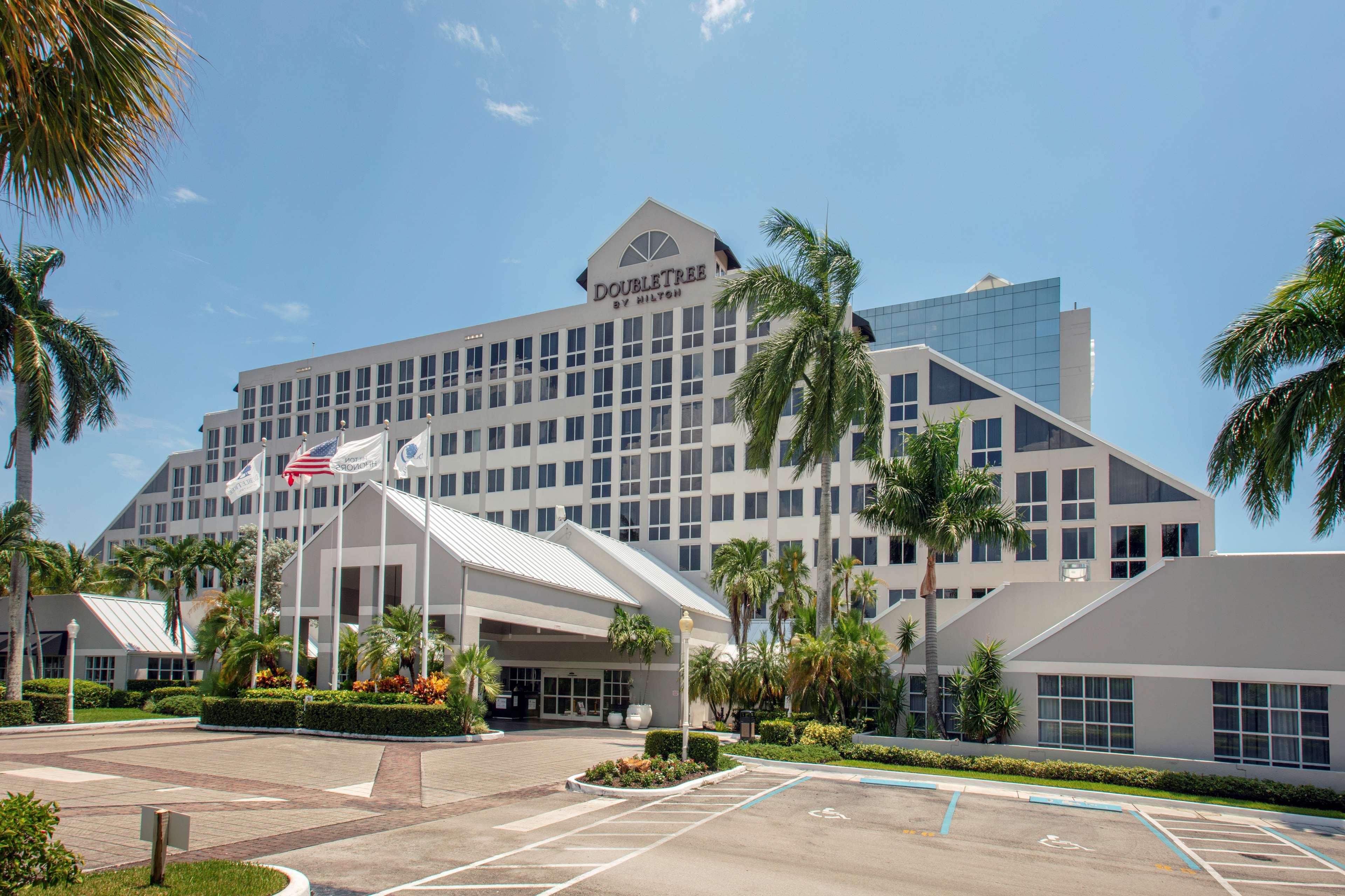 Doubletree By Hilton Deerfield Boca Raton Hotel