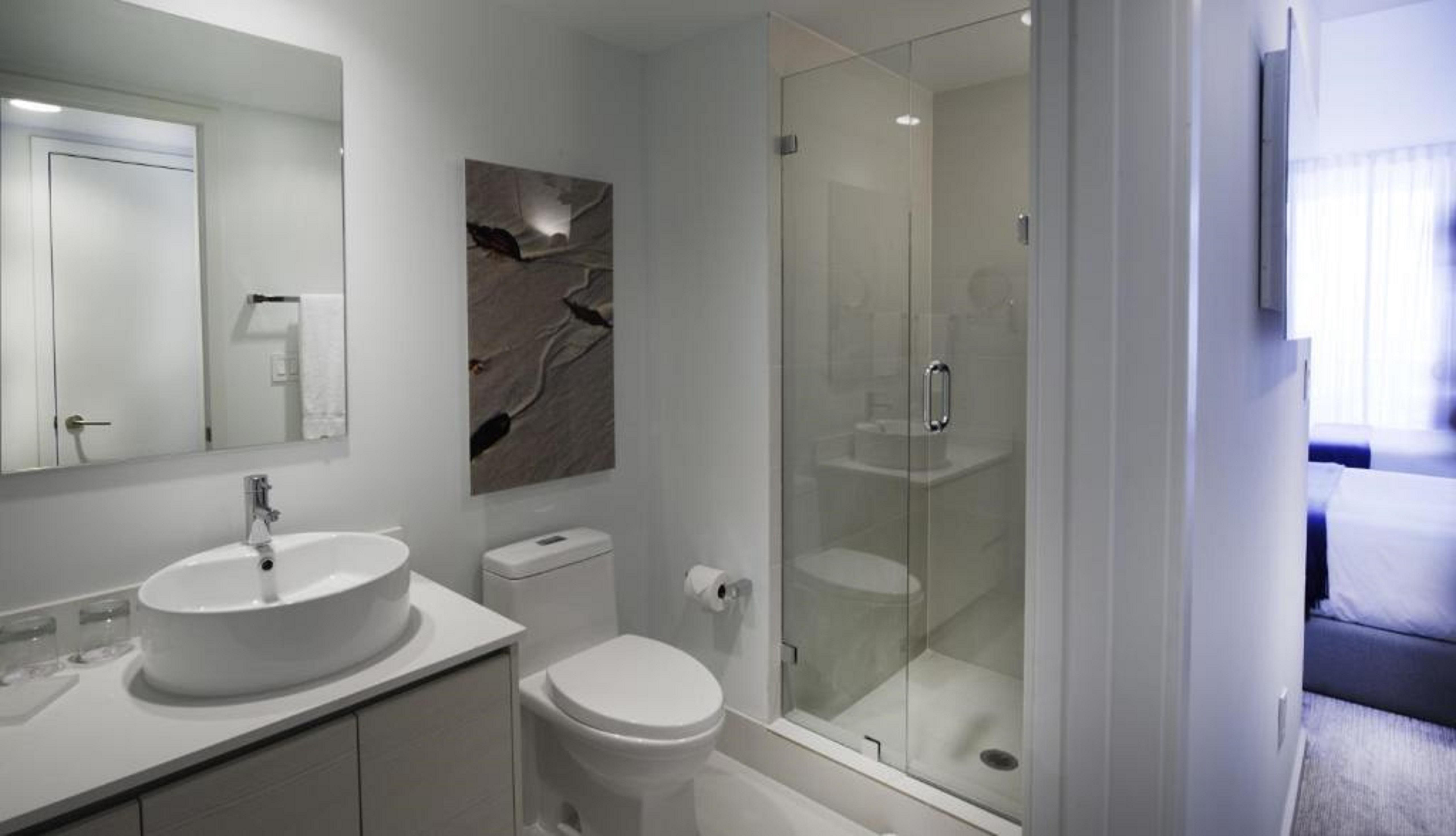 Beachwalk Elite And Aparthotel Hallandale Beach