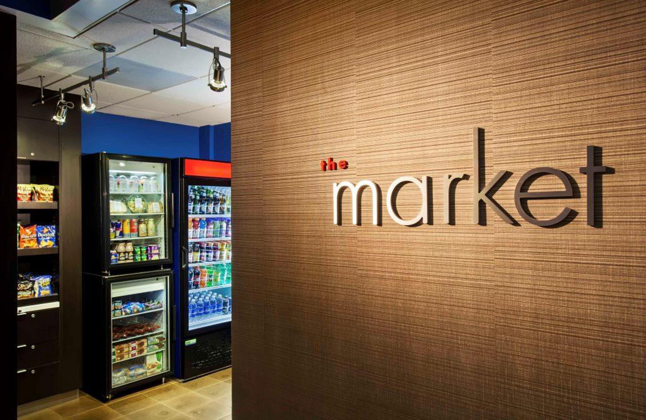 Courtyard By Marriott Miami Mall Hotel Aventura