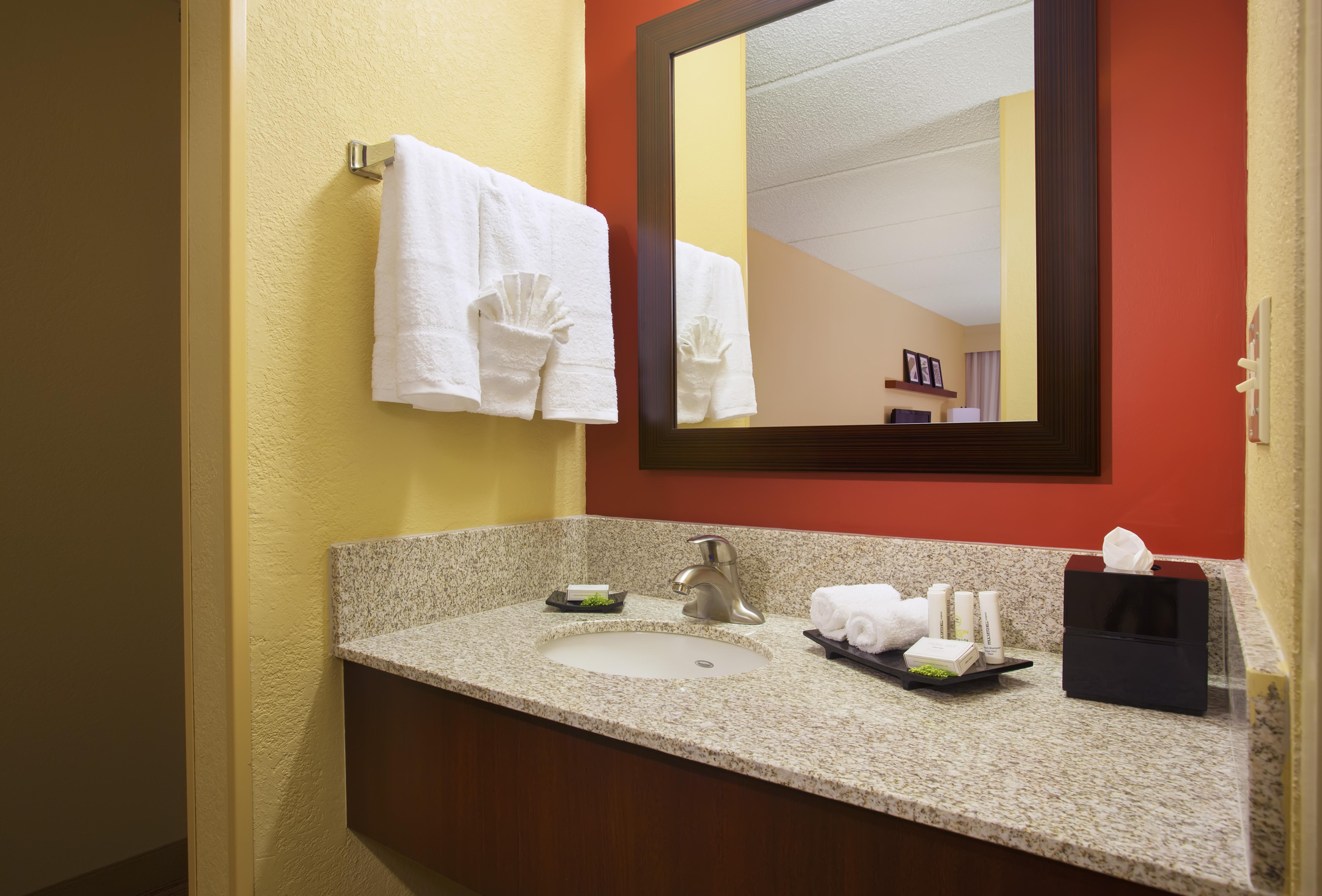 Courtyard By Marriott Miami Mall 3*
