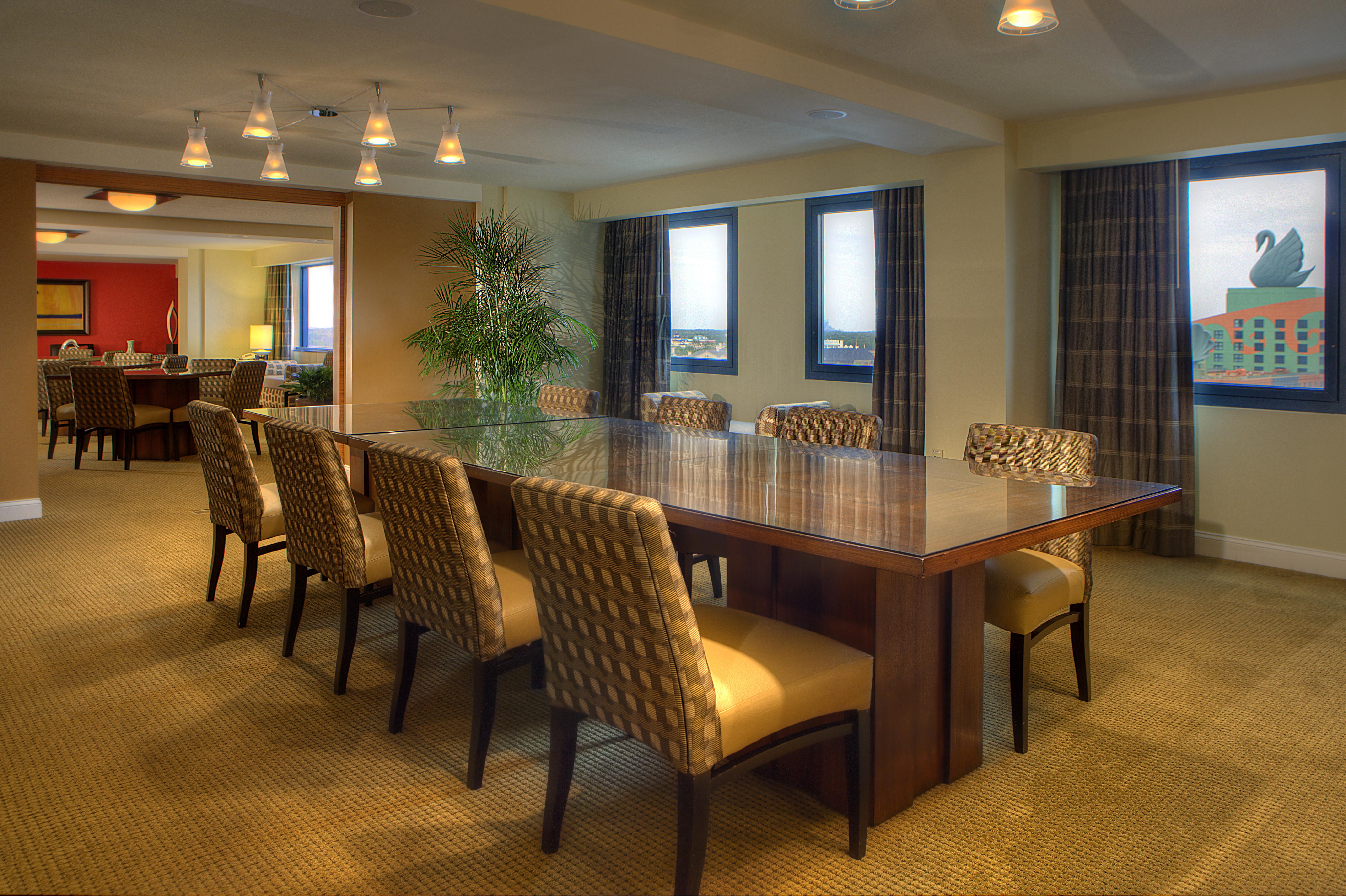 Resort Walt World Swan 4*