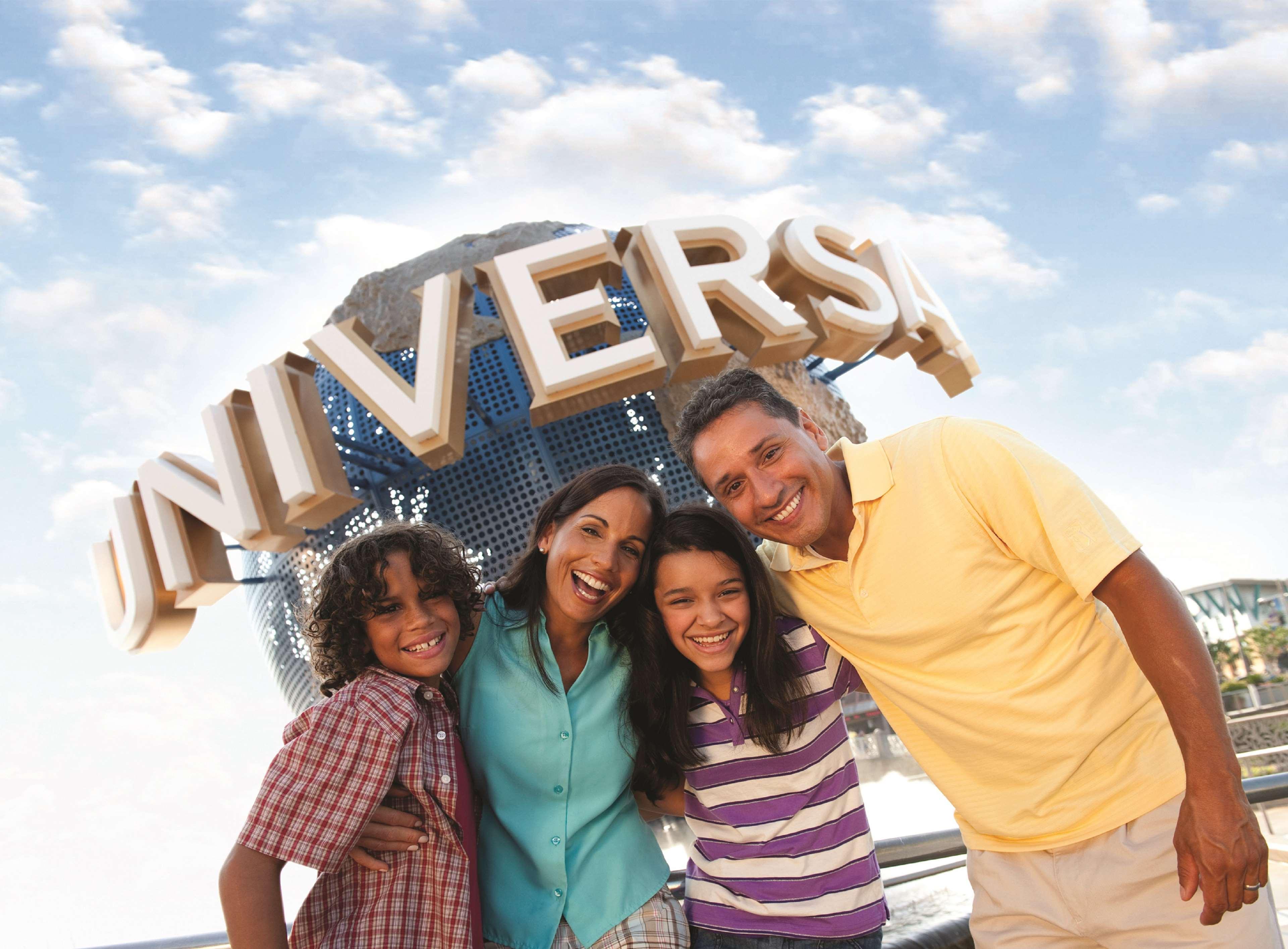 Hotel Doubletree By Hilton At The Entrance To Universal 3*