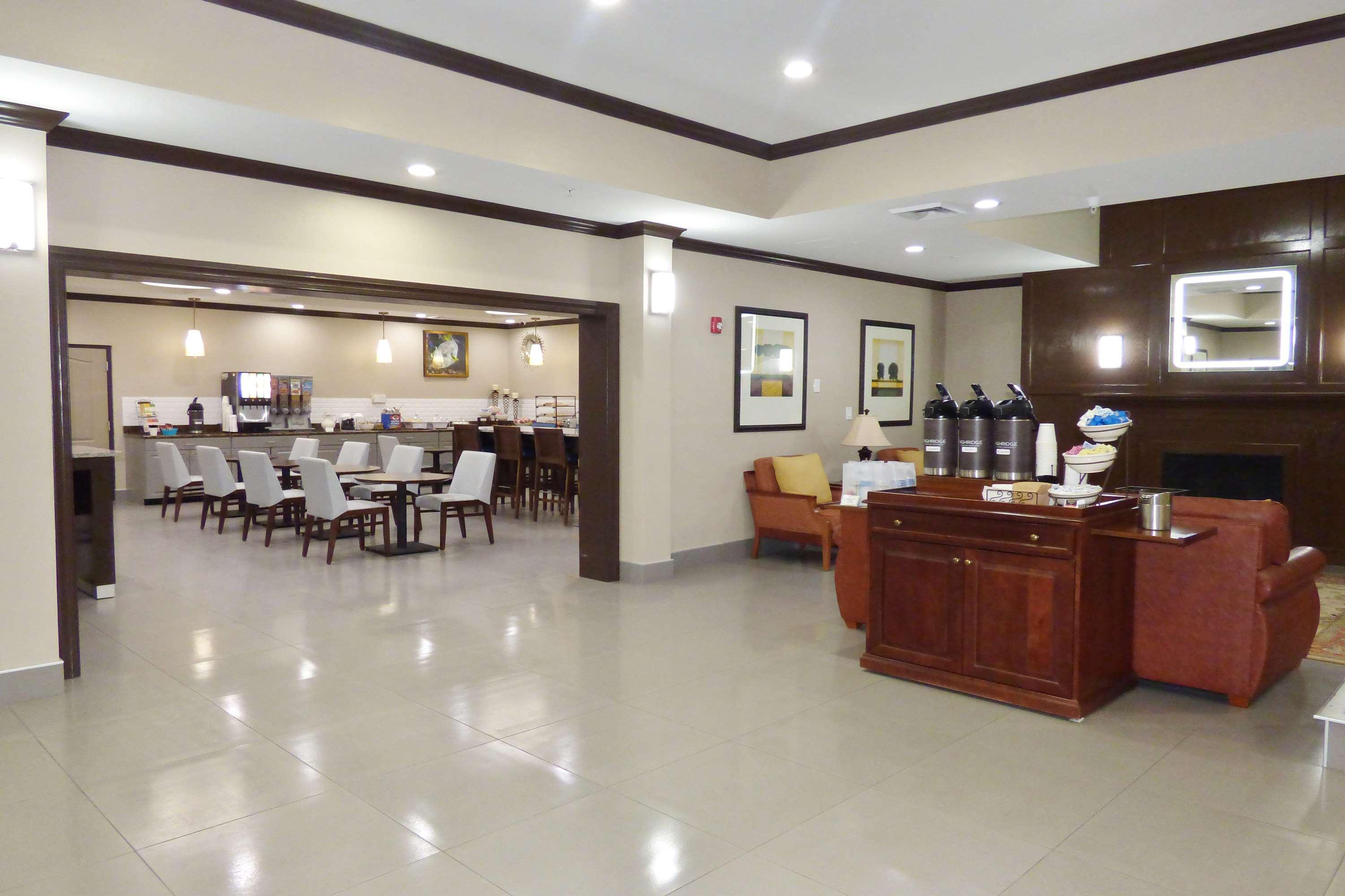 Hotel Country & By Radisson, West, Fl