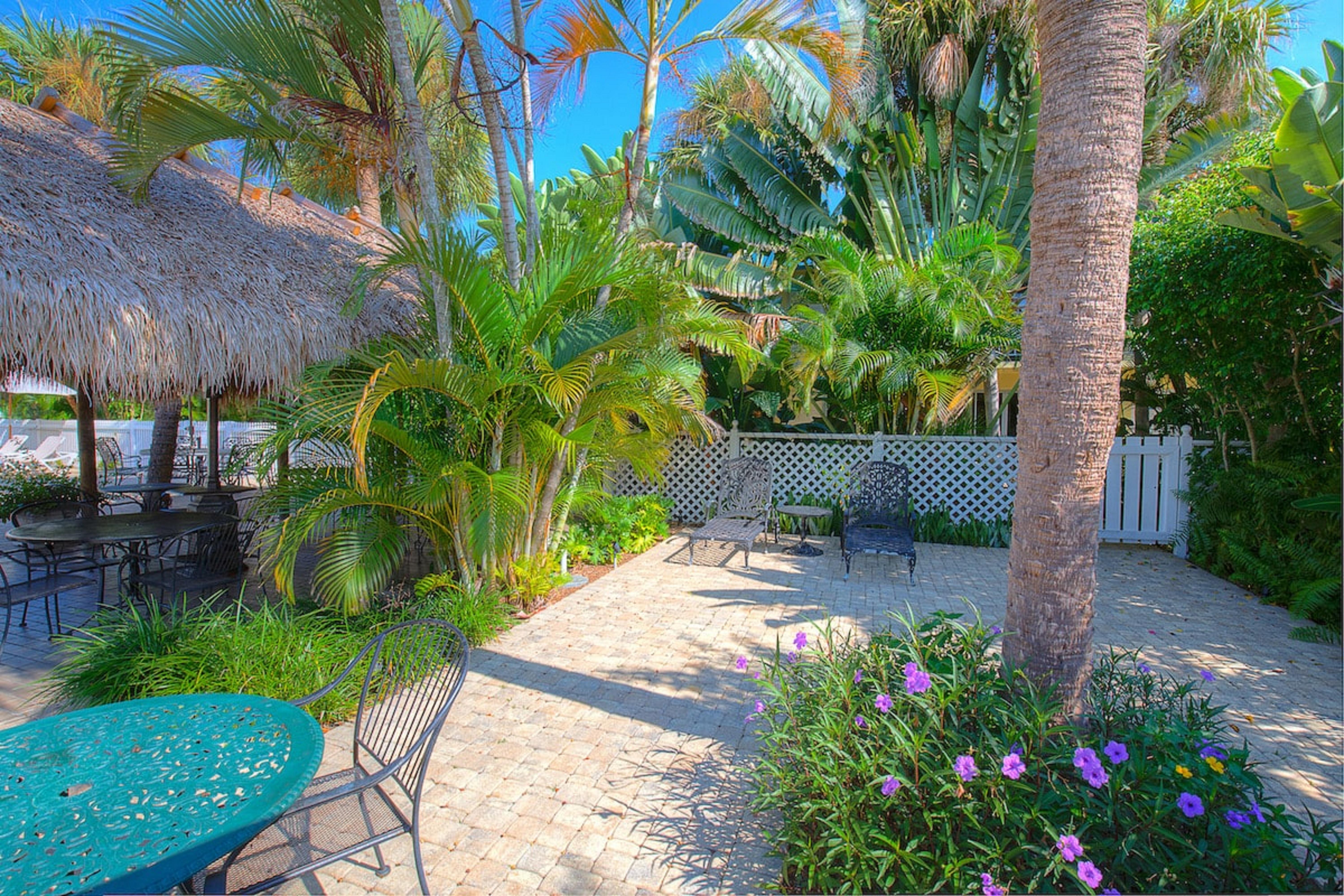 Garden Hotel 3*