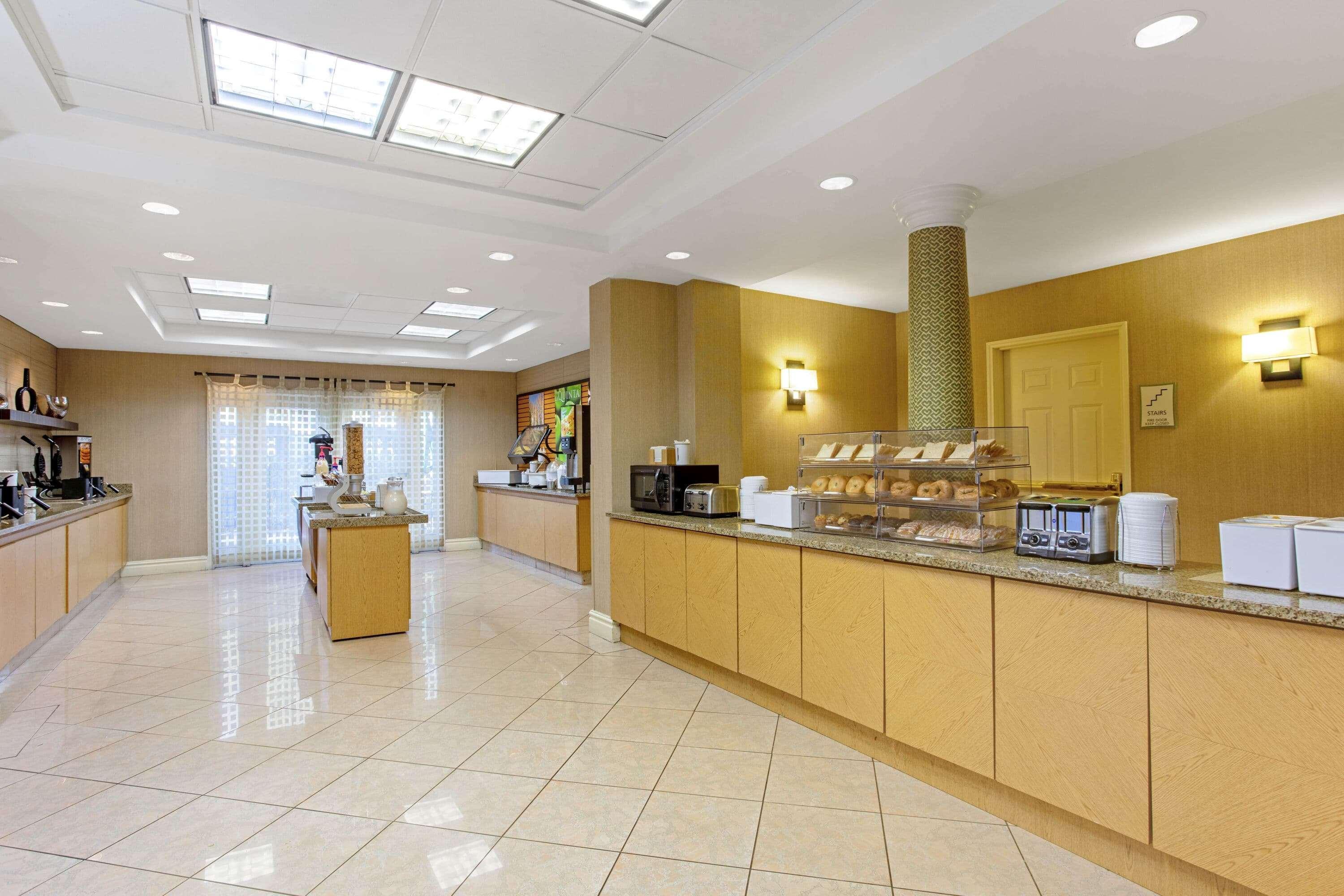 La Quinta By Wyndham Orlando I Drive/conv Center Hotel 3*