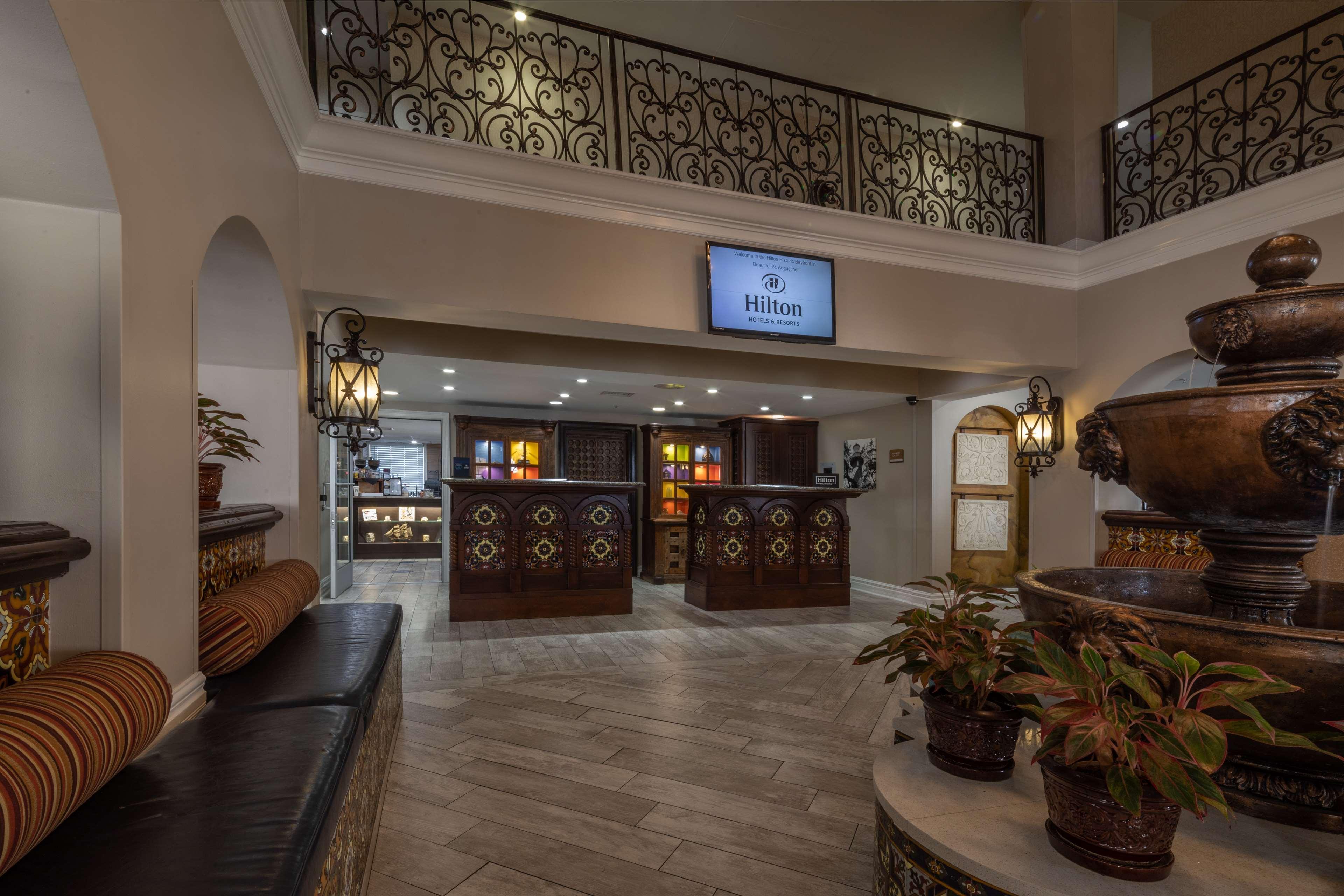 Hotel Hilton Historic Bayfront
