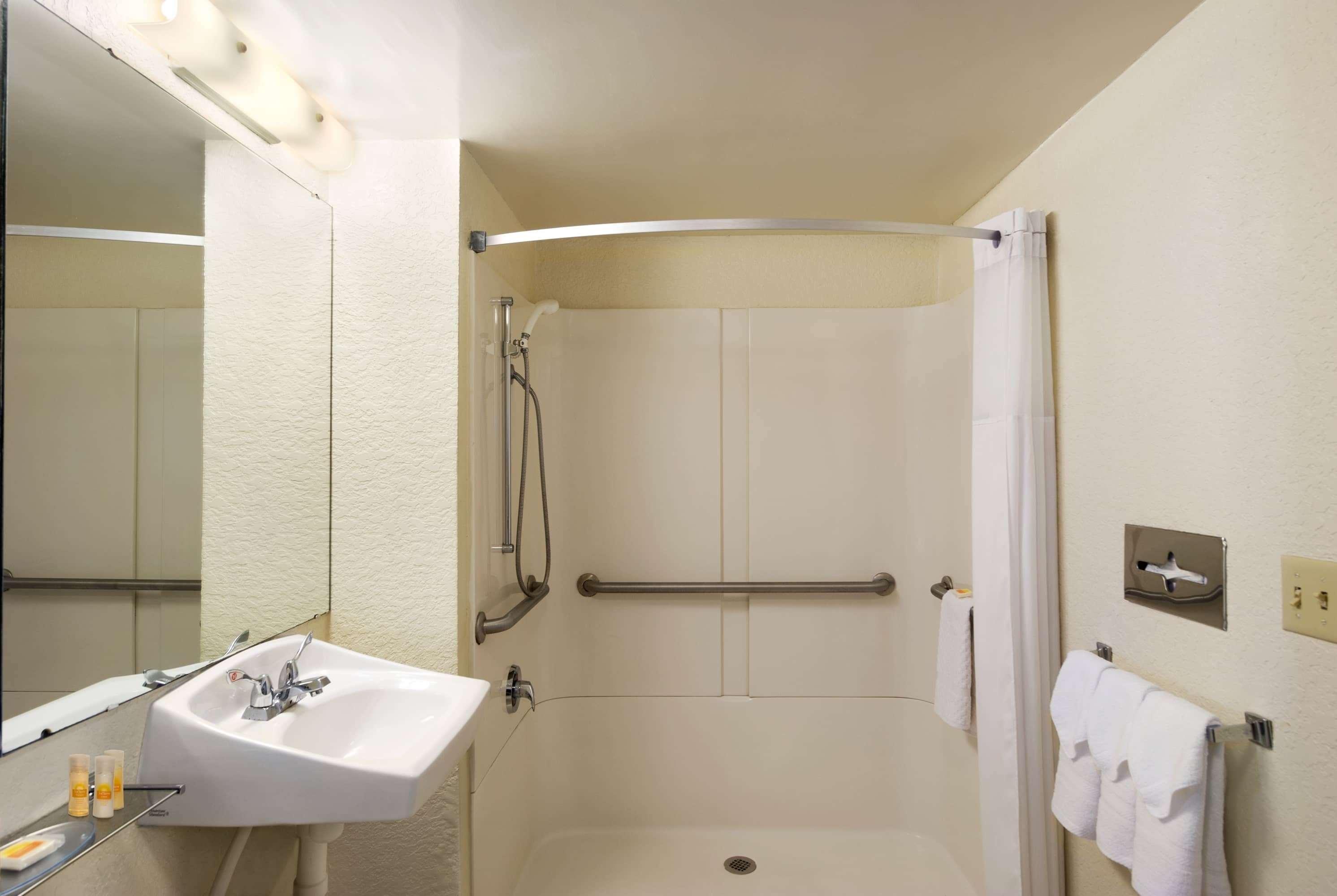 Hotel Days By Wyndham Orlando Conv. Center/international Dr