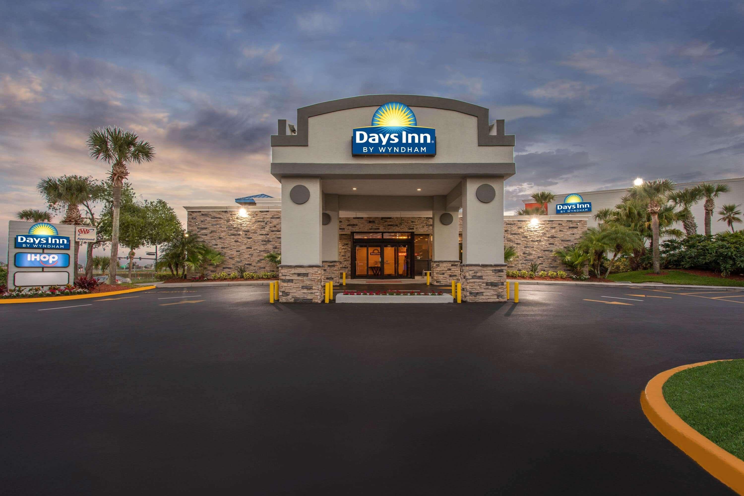 Days By Wyndham Orlando Conv. Center/international Dr Hotel