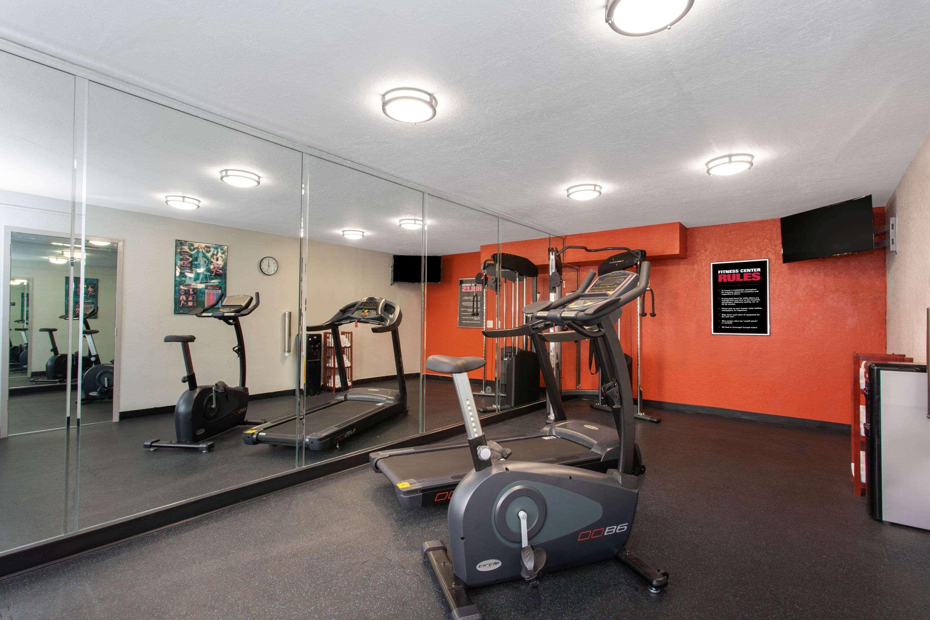 Hotel Days By Wyndham Orlando Conv. Center/international Dr 2*