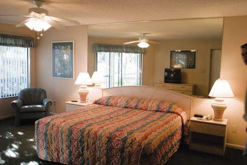 Club Wyndham International 3*