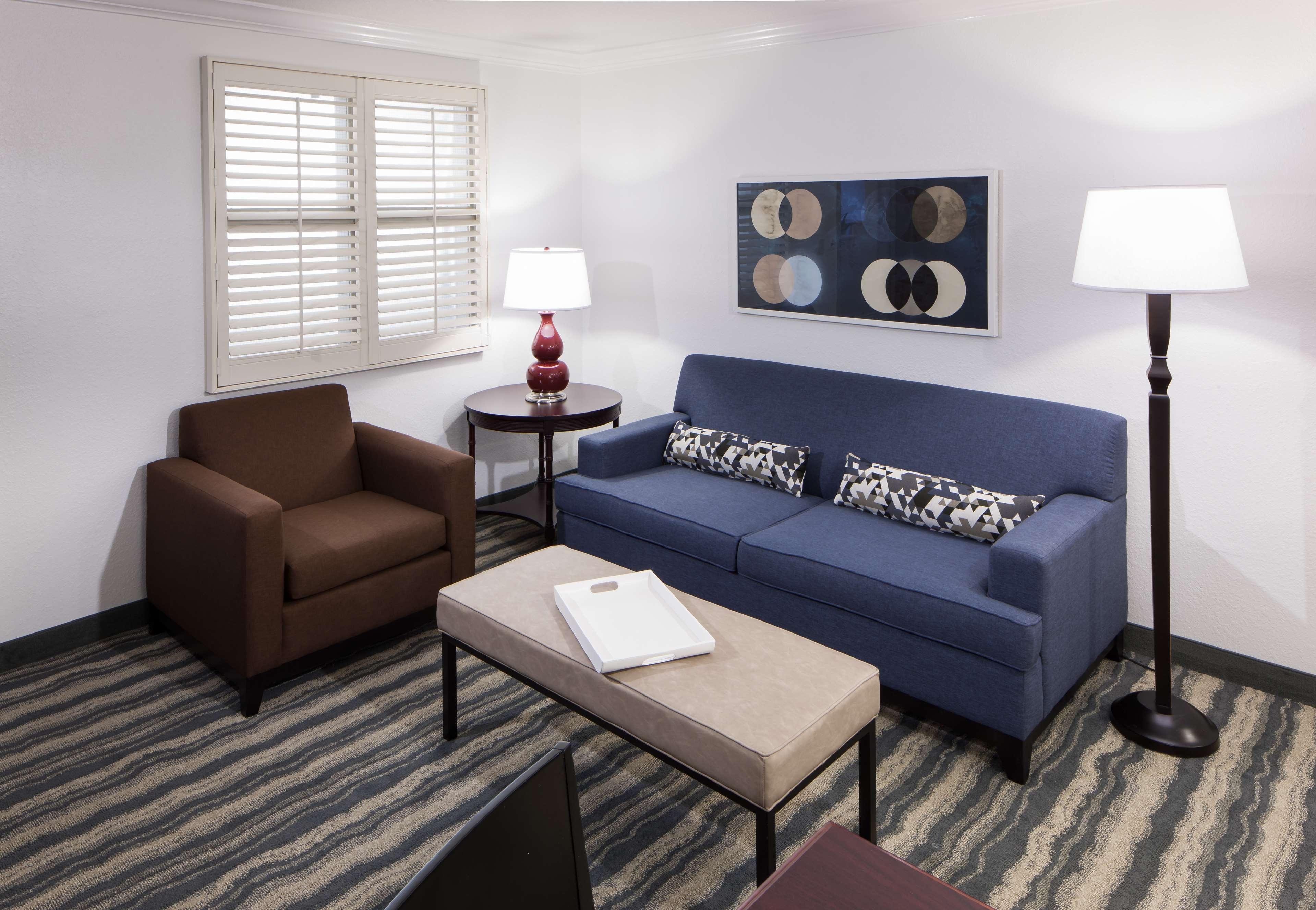 Embassy By Hilton Brandon Hotel Tampa