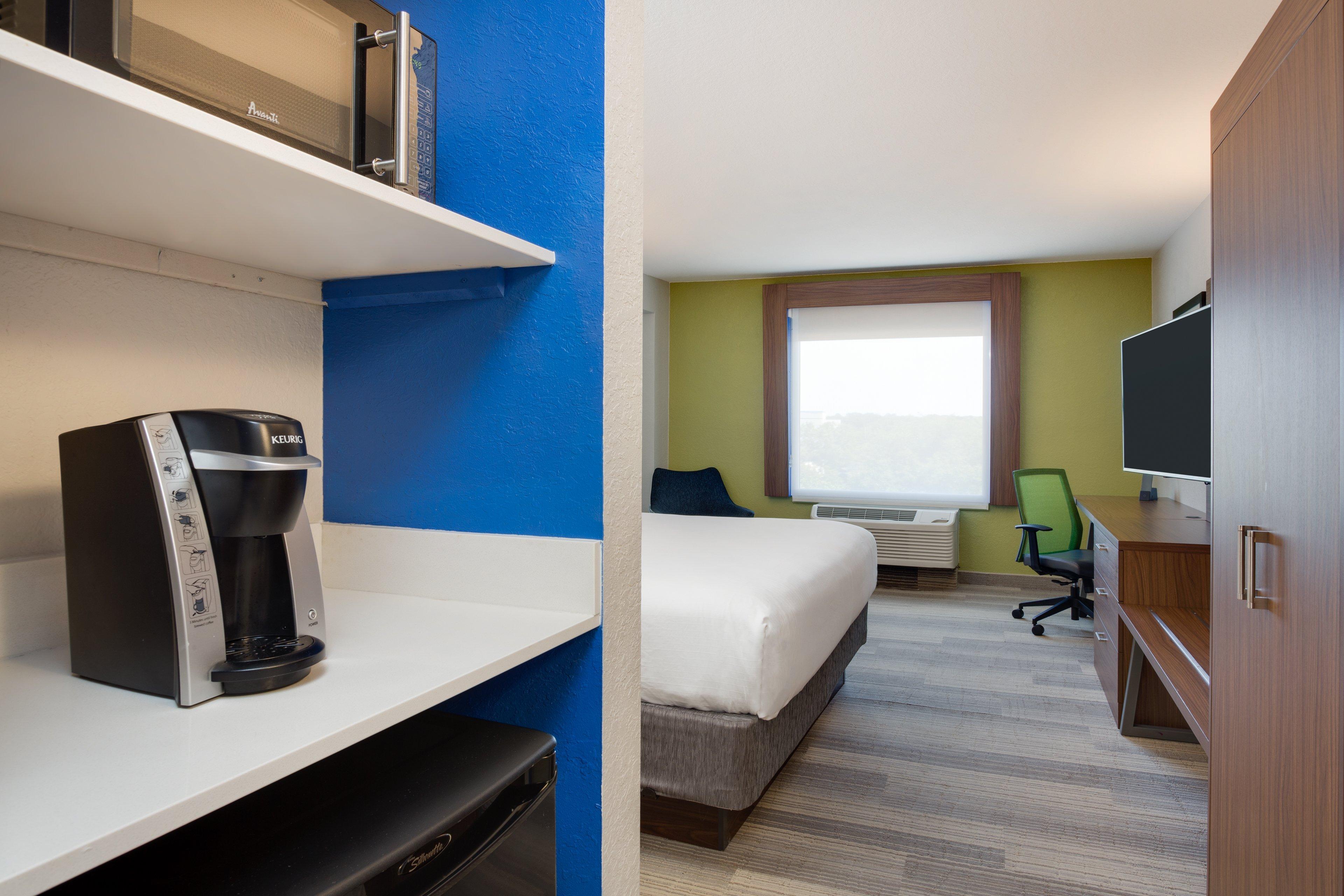 Express & Tampa-fairgrounds-casino By Ihg