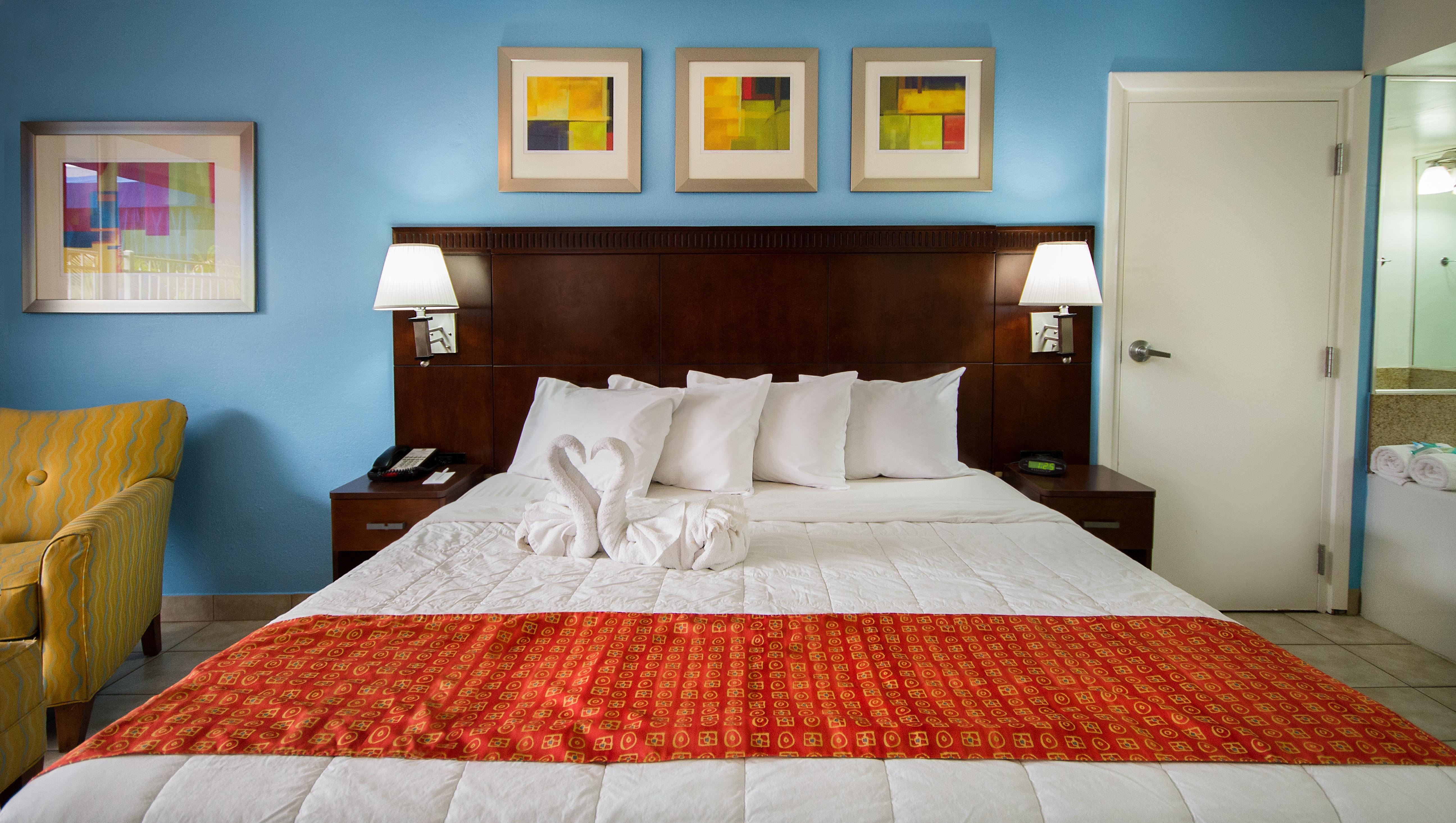 Ramada By Wyndham Flamingo Water Park Hotel Kissimmee